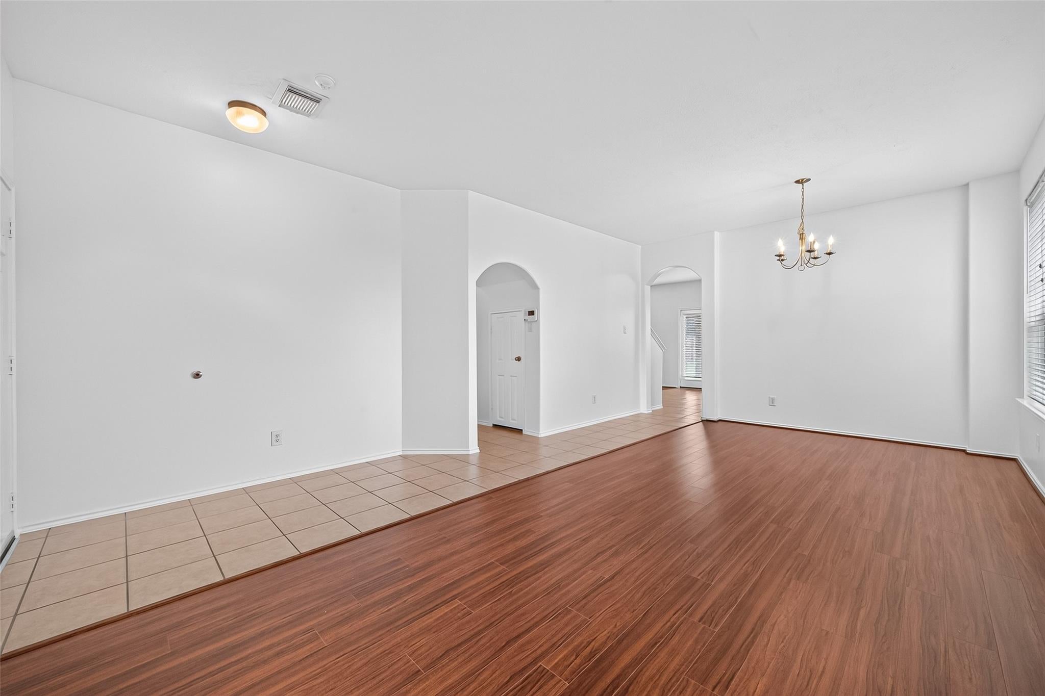 9238 Carlin Bend Ln, Houston, TX 77095 photo