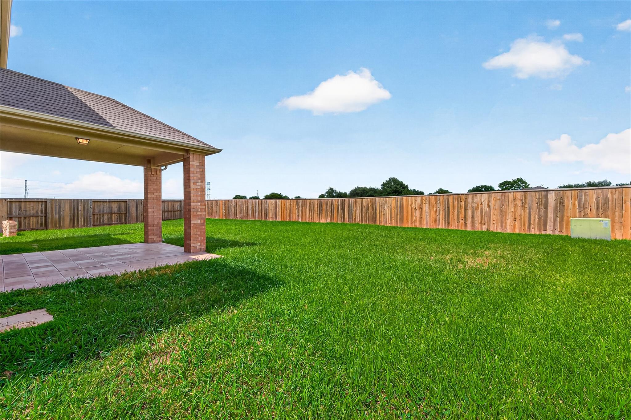 9238 Carlin Bend Ln, Houston, TX 77095 photo