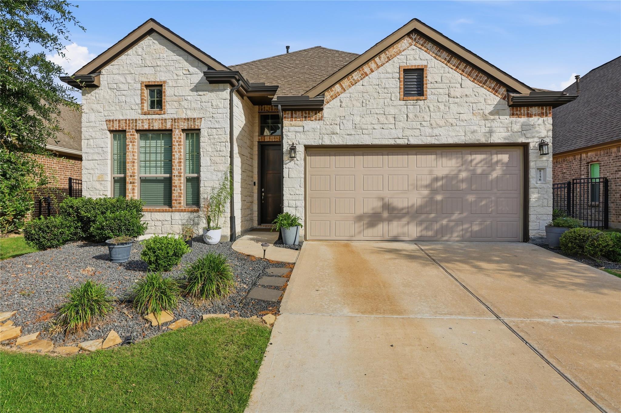 8156 Rosemary Sage Dr, Magnolia, TX 77354