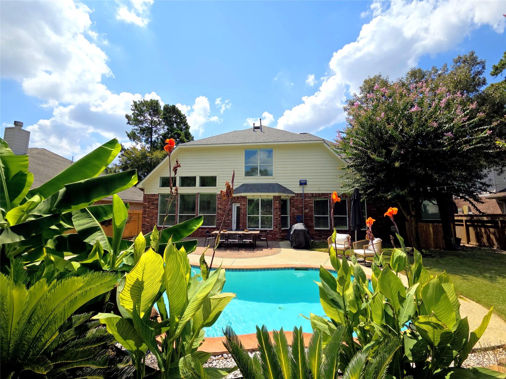 22 Columnberry Ct, Conroe, TX 77384 photo