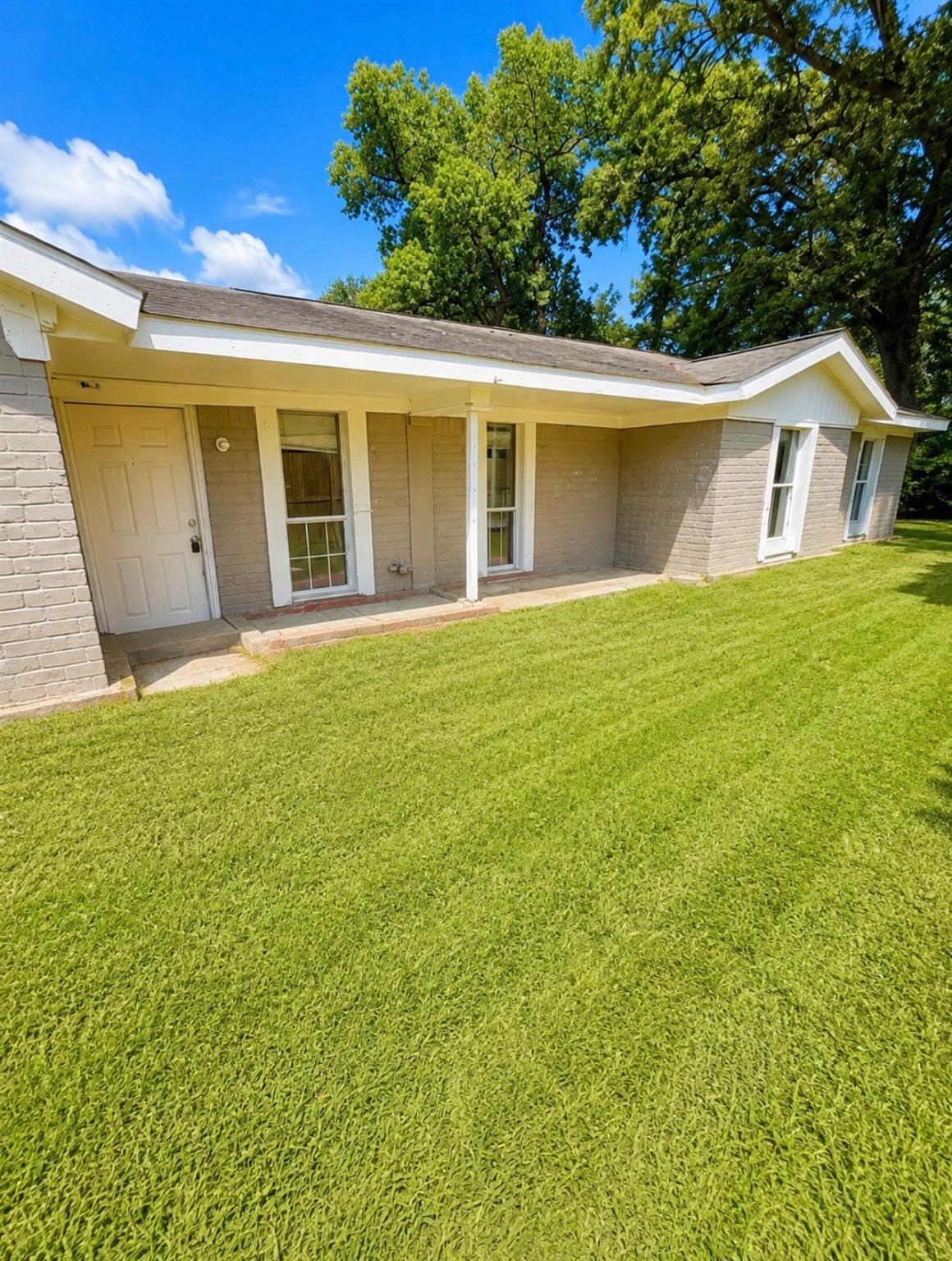 8127 Richland Dr, Houston, TX 77028 photo