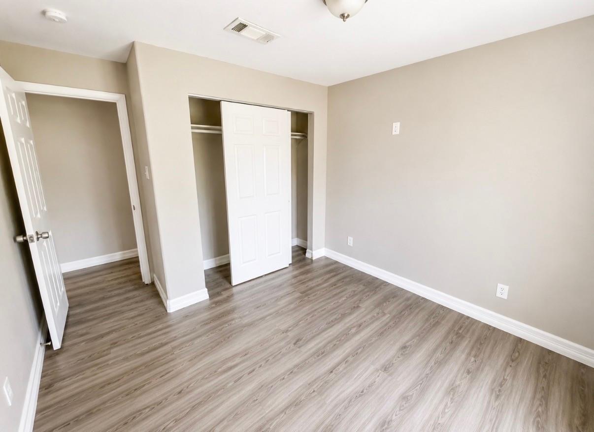 8127 Richland Dr, Houston, TX 77028 photo