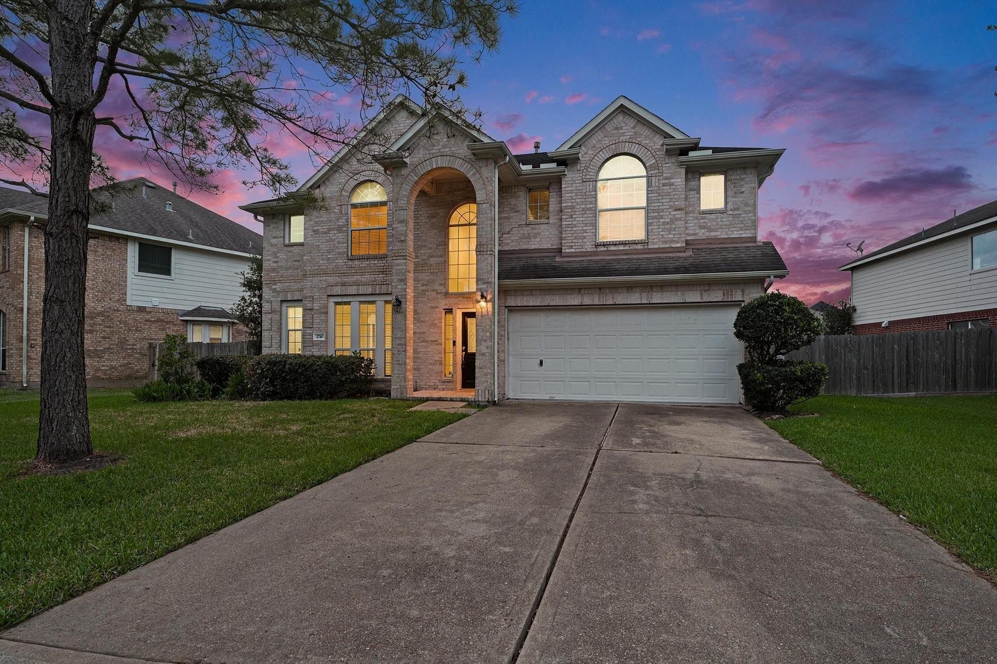 2710 Sienna Spring Dr, Pearland, TX 77584