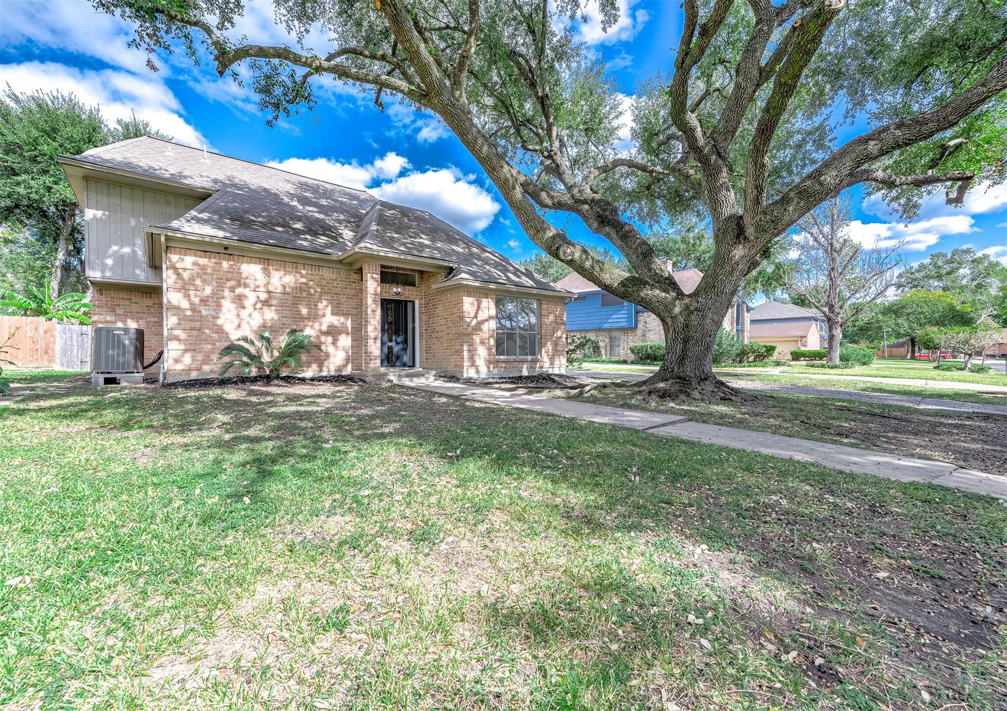 2314 Canyon Meadows Dr, Missouri City, TX 77489 photo