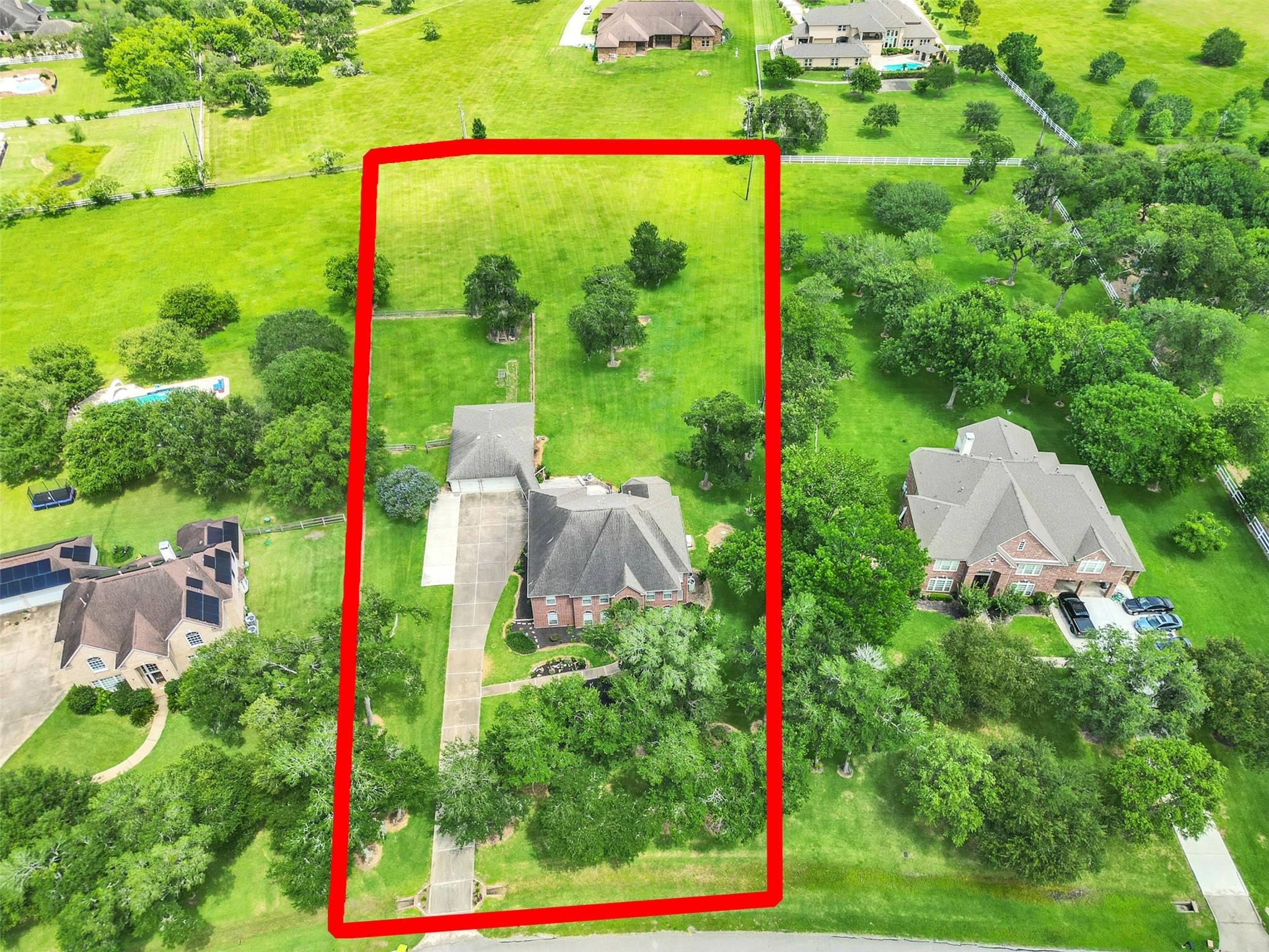 7119 Rustling Oaks Dr, Richmond, TX 77469 photo