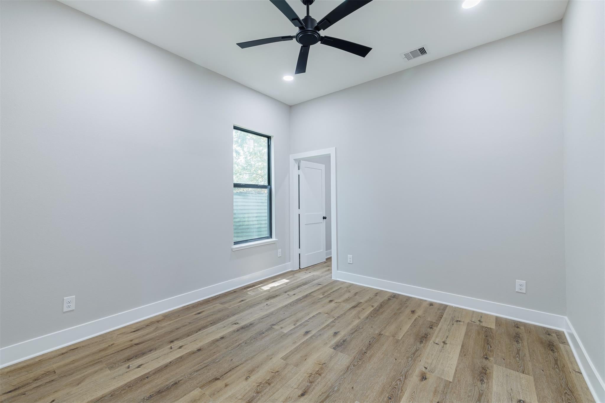 3718 Cleburne St #A B, Houston, TX 77004 photo