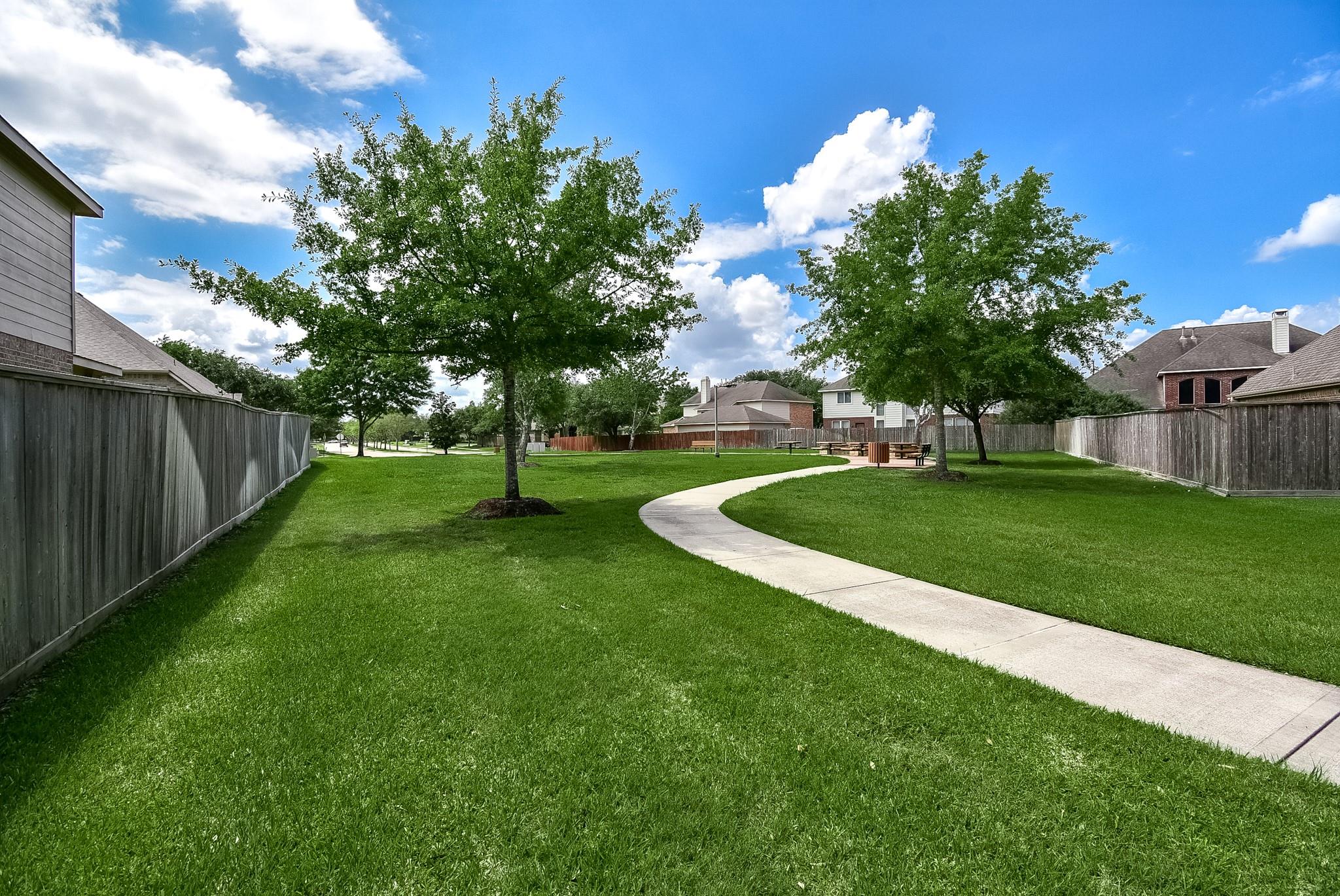 5039 Crystal Bluff Ct, Richmond, TX 77407 photo