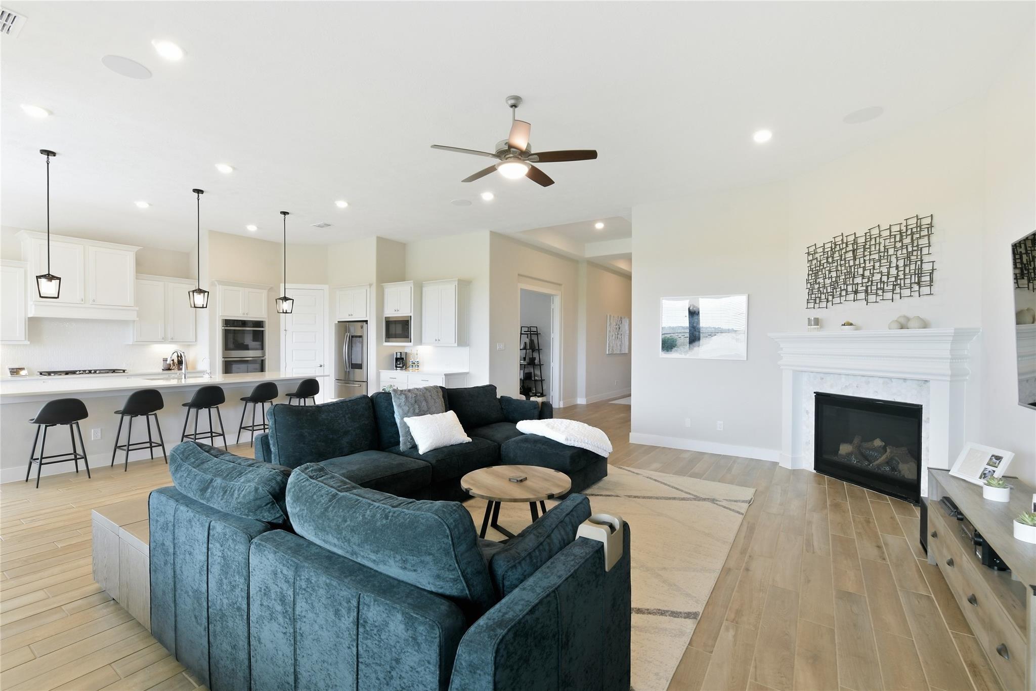 213 Lakehouse Landing Dr, Katy, TX 77493 photo