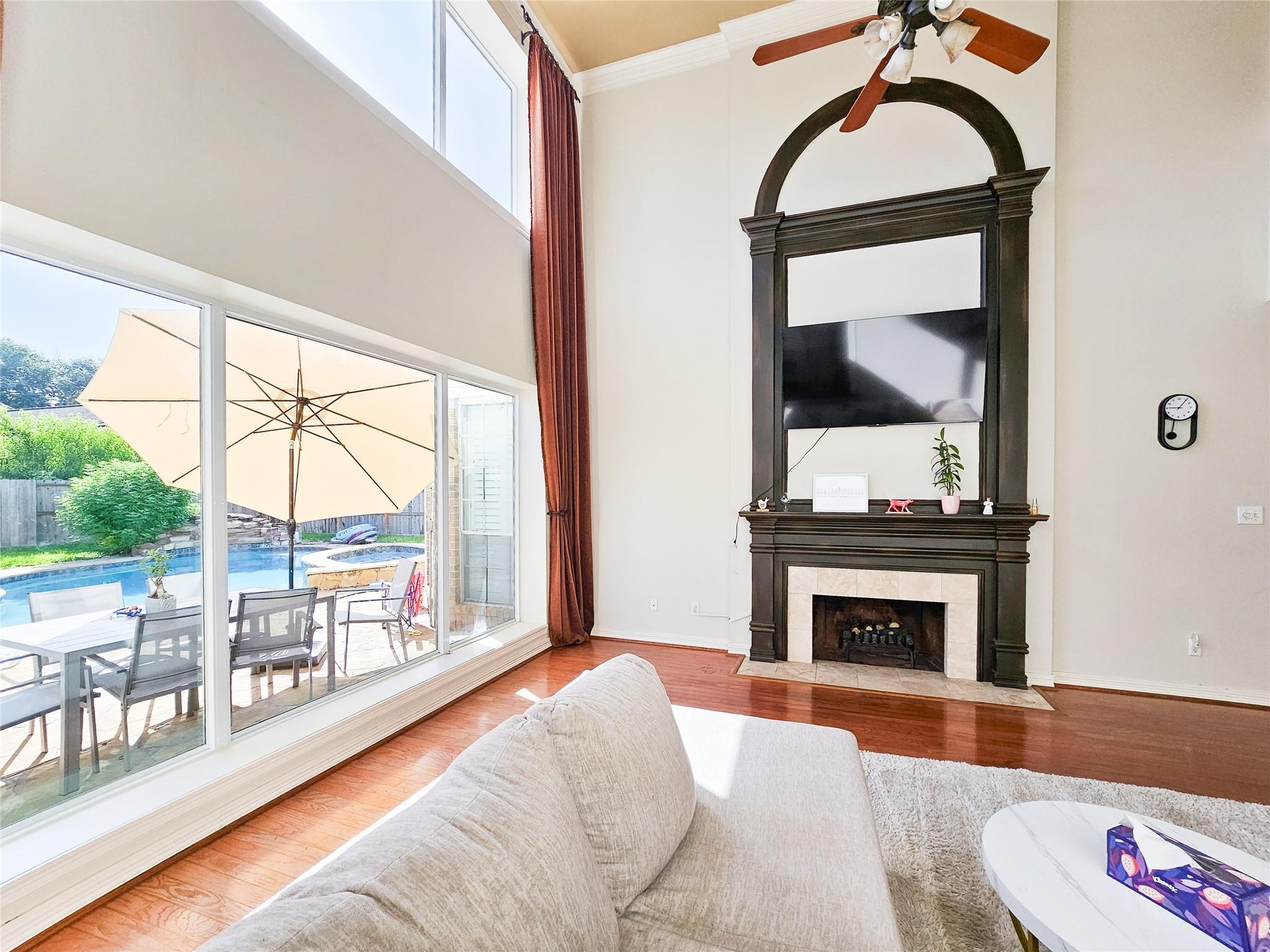 5007 Cambridge St, Sugar Land, TX 77479 photo