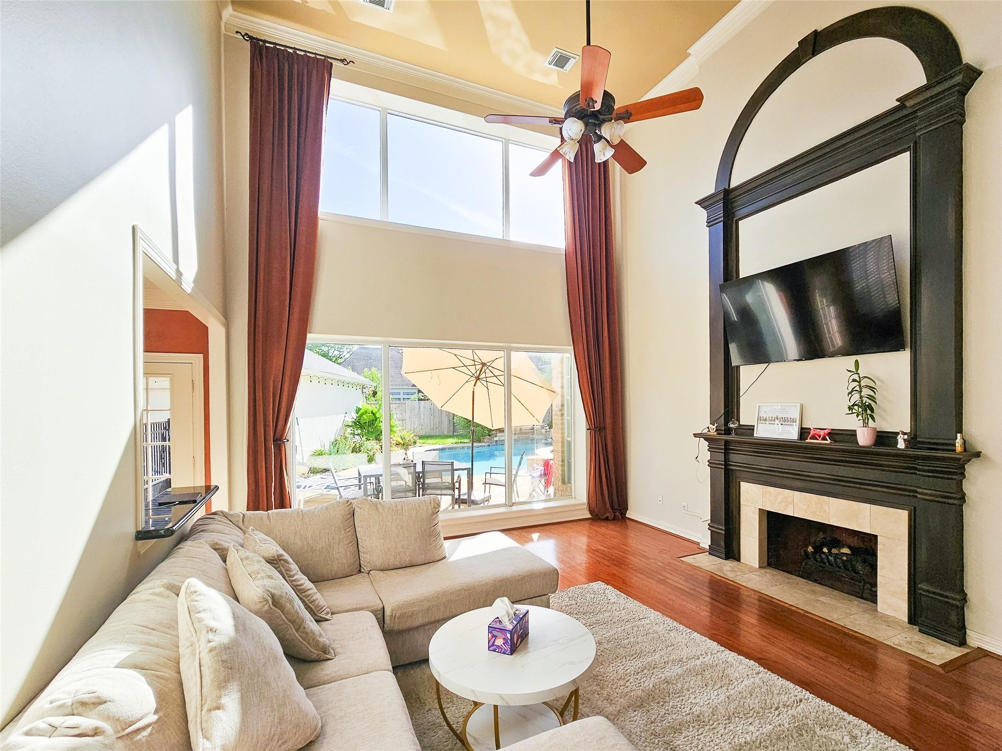 5007 Cambridge St, Sugar Land, TX 77479 photo