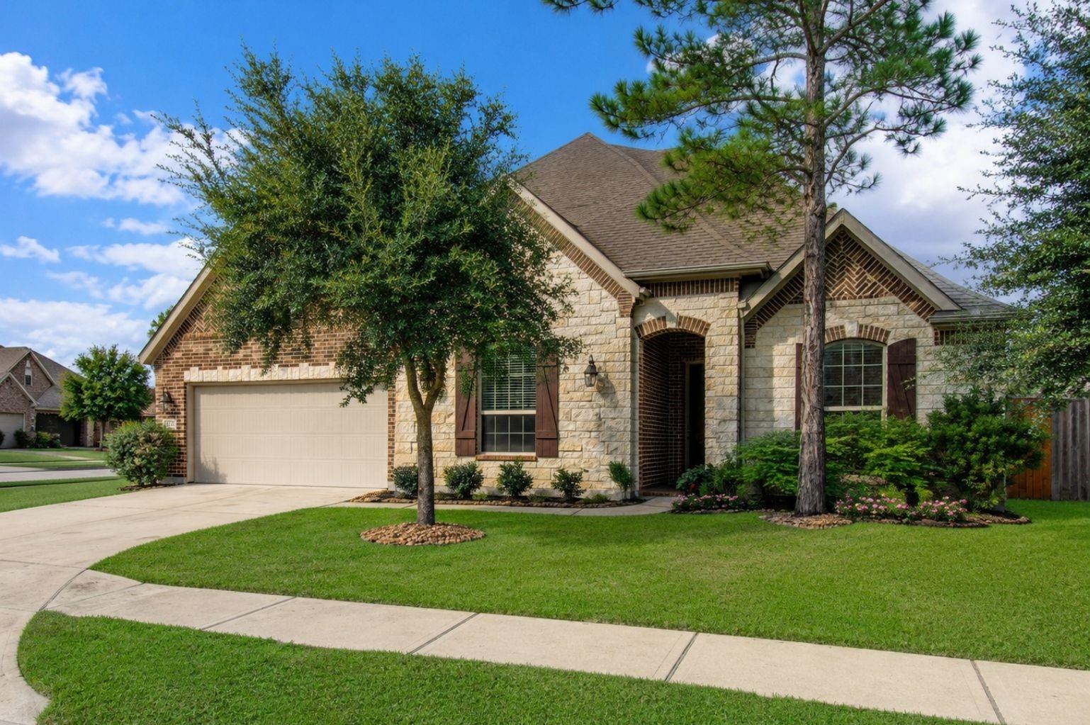 20214 Overland Hills Ln, Cypress, TX 77433