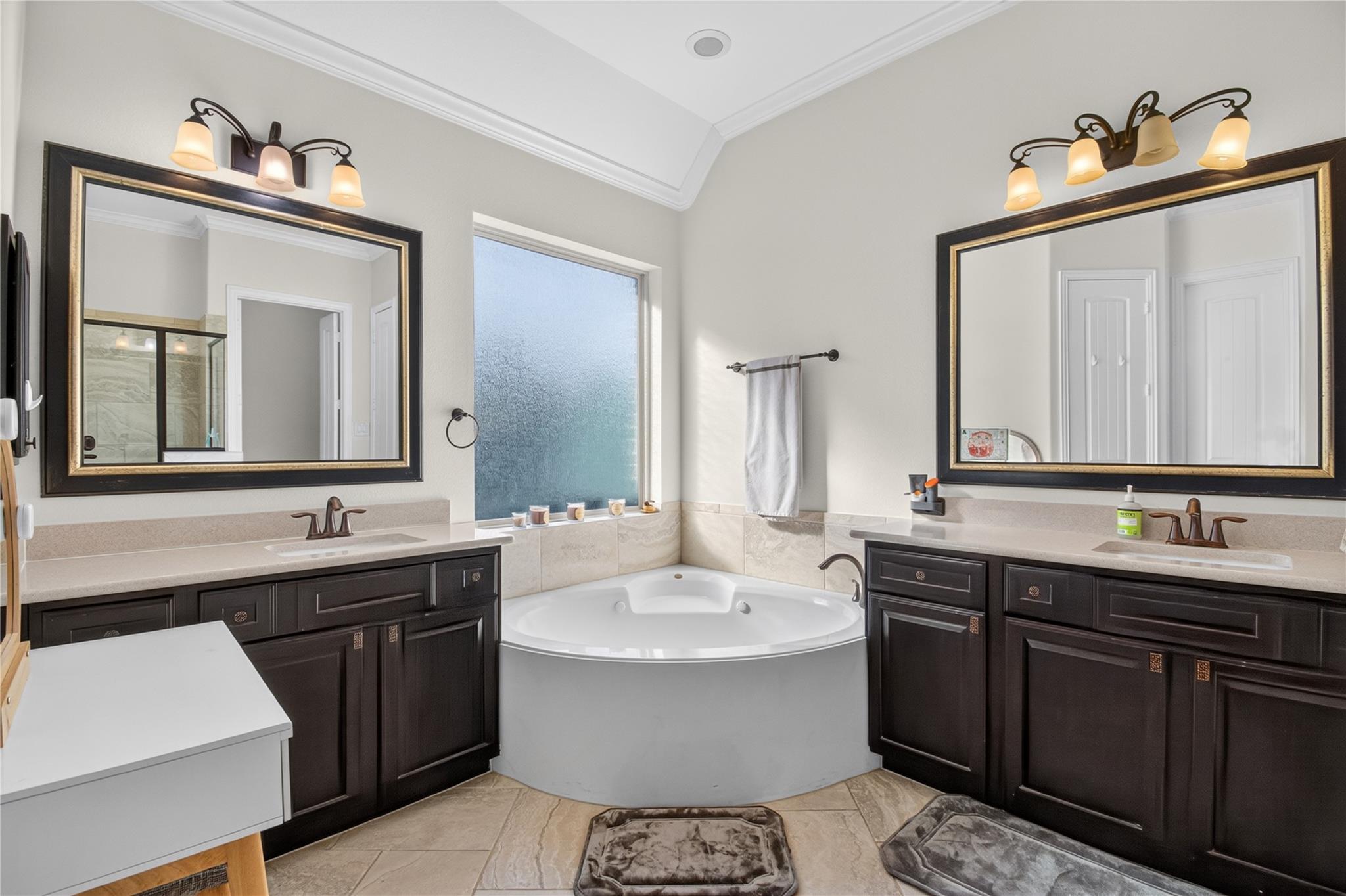 20214 Overland Hills Ln, Cypress, TX 77433 photo