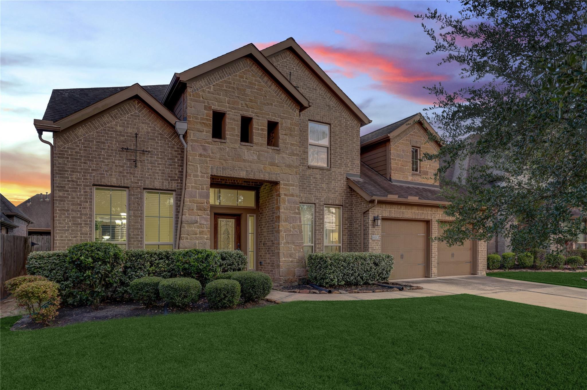 13308 Paxton Hill Ct, Pearland, TX 77584 photo