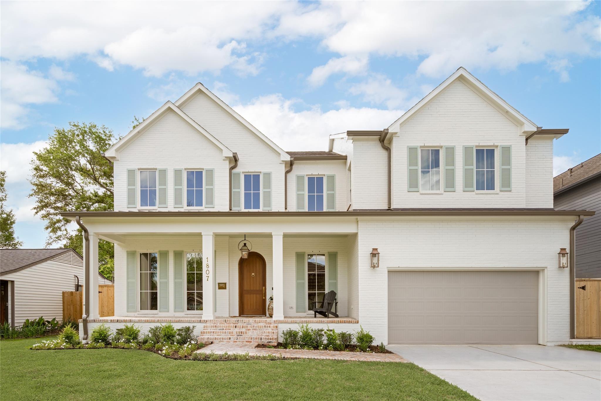 1739 Latexo Dr, Houston, TX 77018