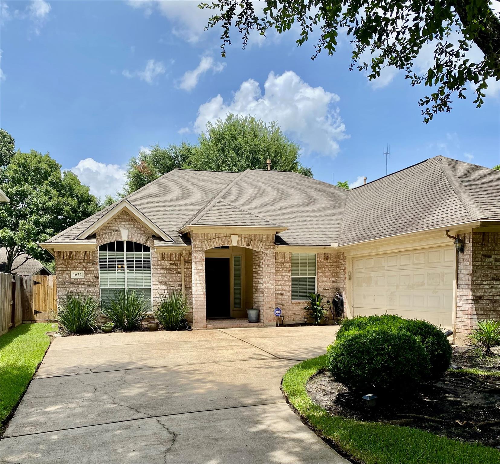 1622 Parkview Ln, Missouri City, TX 77459