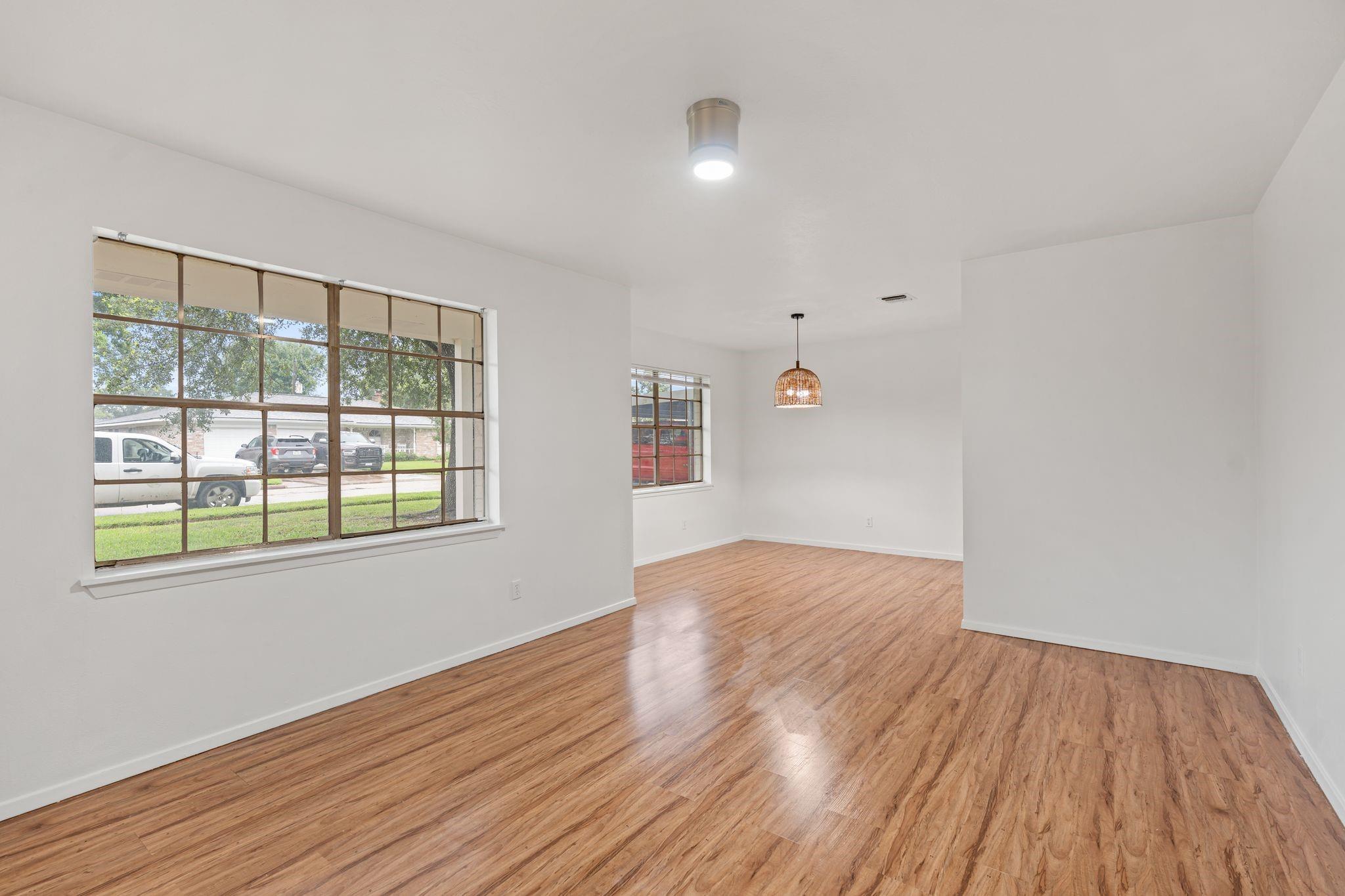 822 N Kaufman Dr, Deer Park, TX 77536 photo
