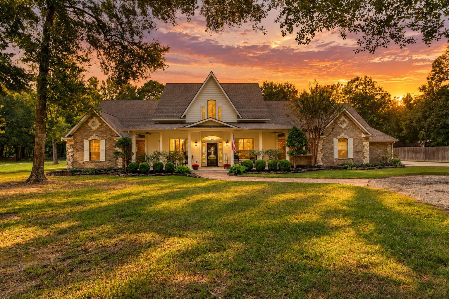 910 Commons Vista Dr, Huffman, TX 77336