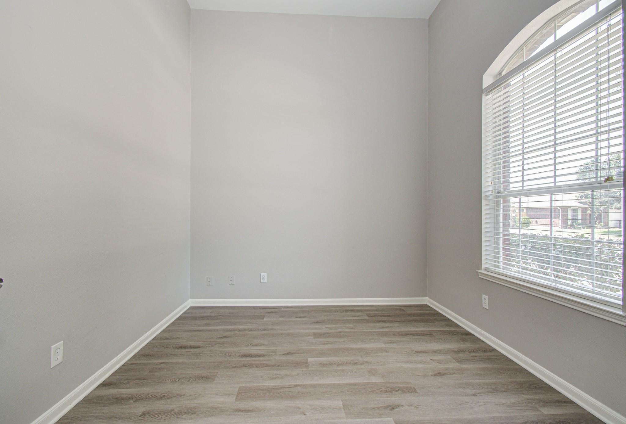 6715 Starcroft Ct, Spring, TX 77379 photo