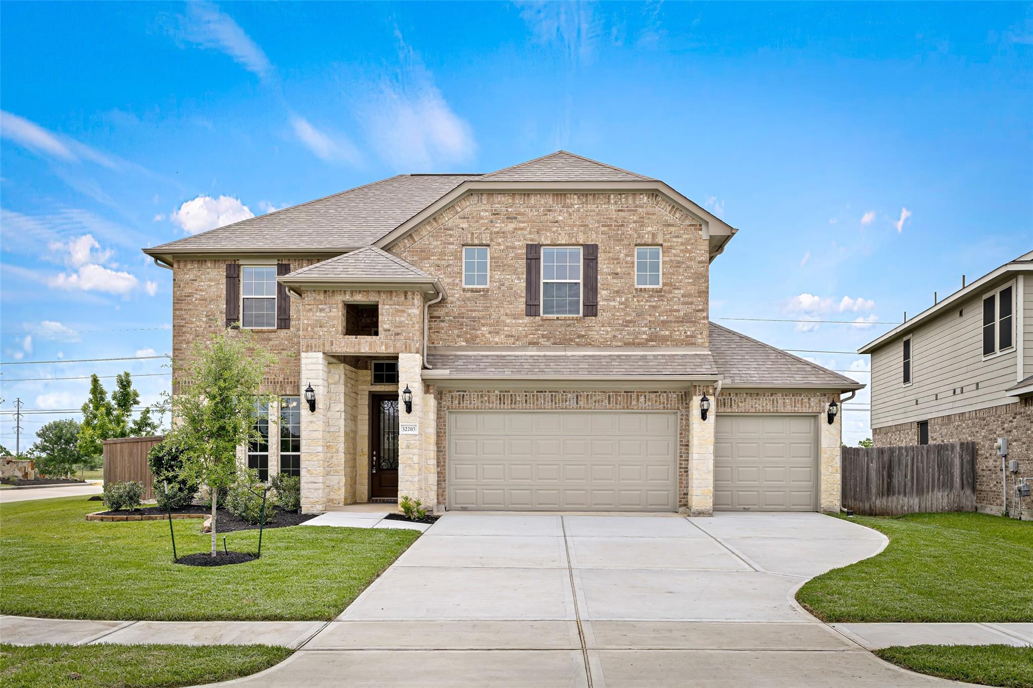 32203 Casa Linda Dr, Hockley, TX 77447