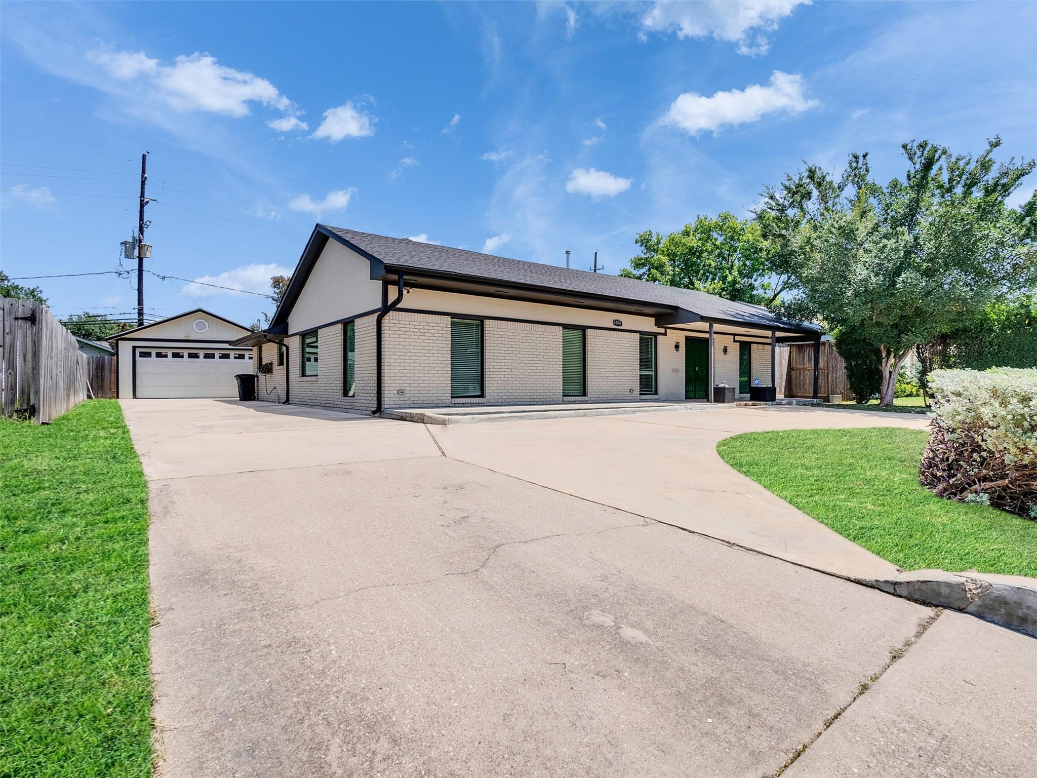 6206 San Felipe St, Houston, TX 77057 photo