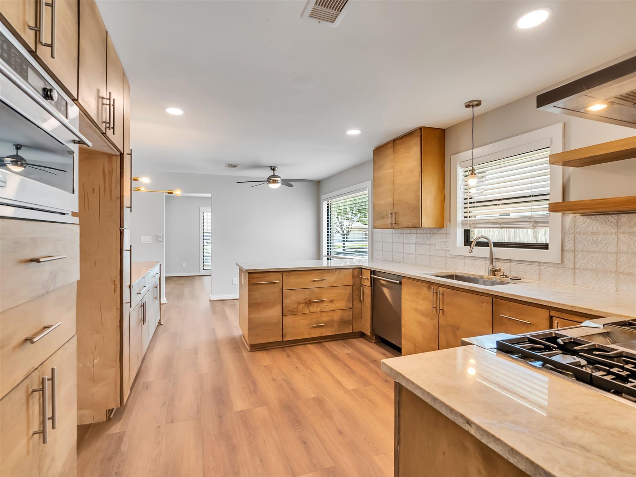 6206 San Felipe St, Houston, TX 77057 photo