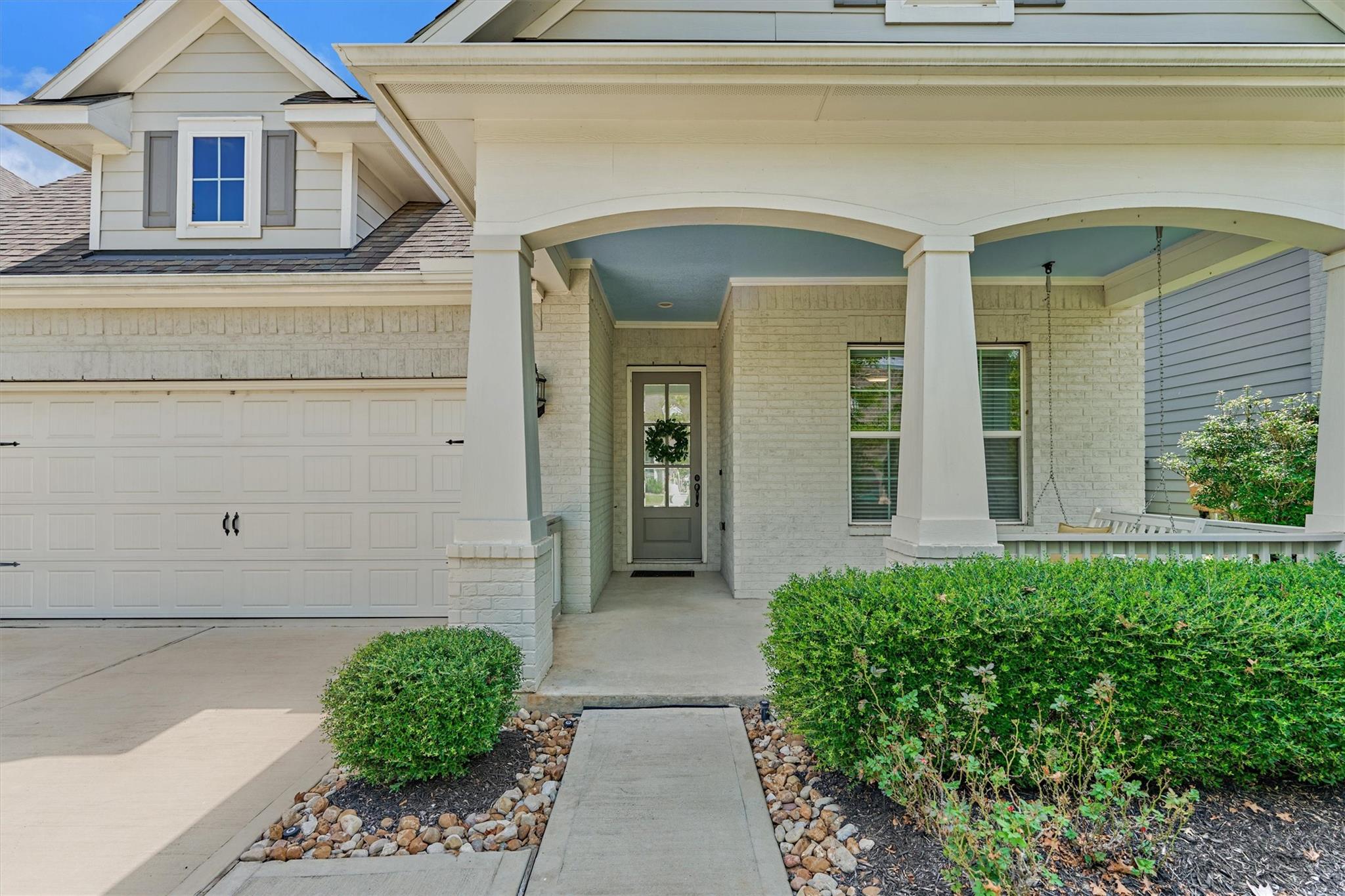 125 Pilazzo St, Montgomery, TX 77316 photo
