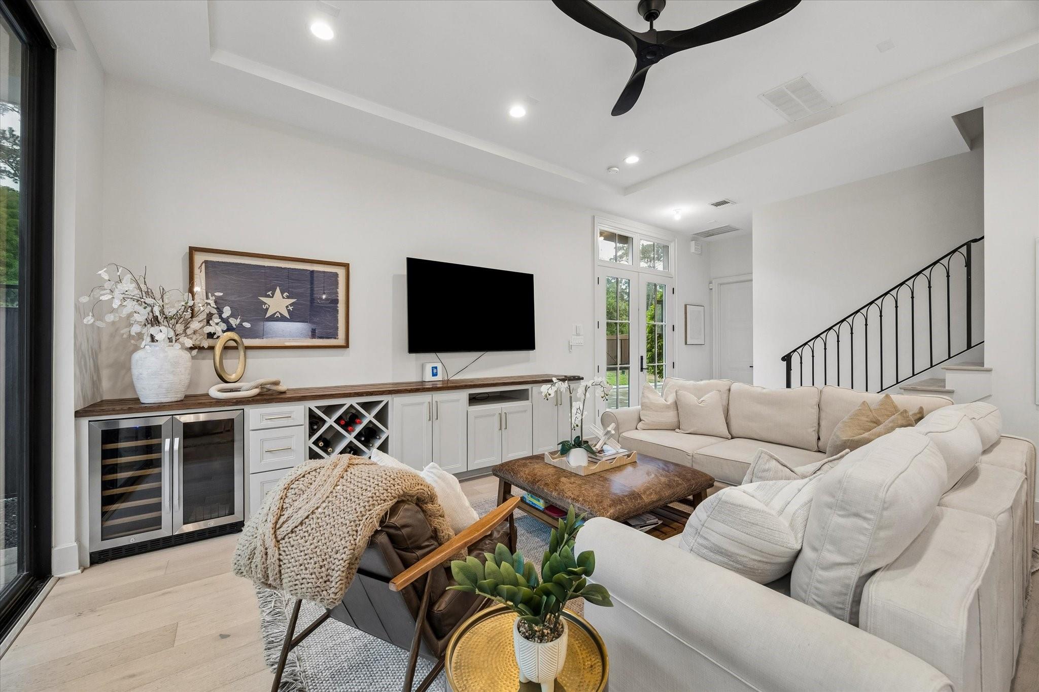 106 Wellington Row Rd, Houston, TX 77024 photo