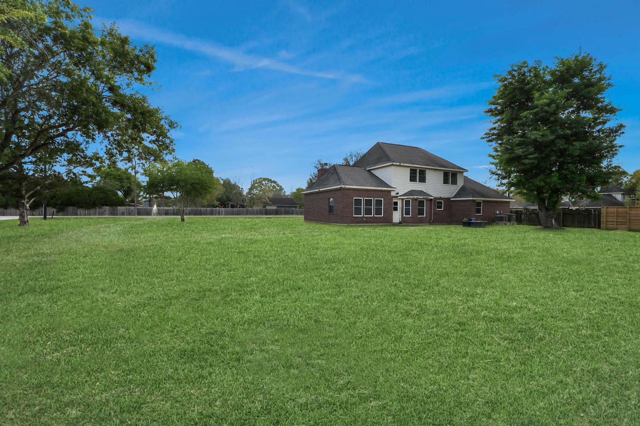 2326 Brookney St, Pearland, TX 77584 photo