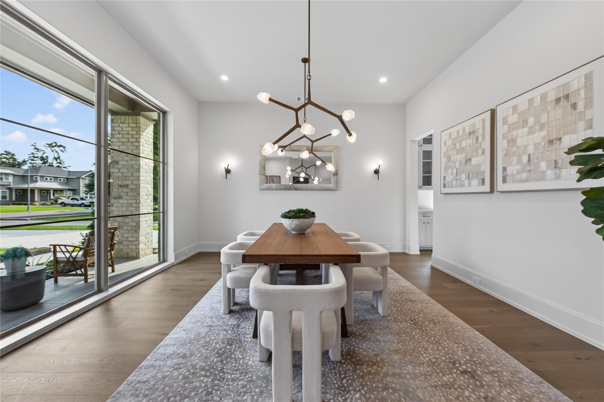 515 W 33 St, Houston, TX 77018 photo