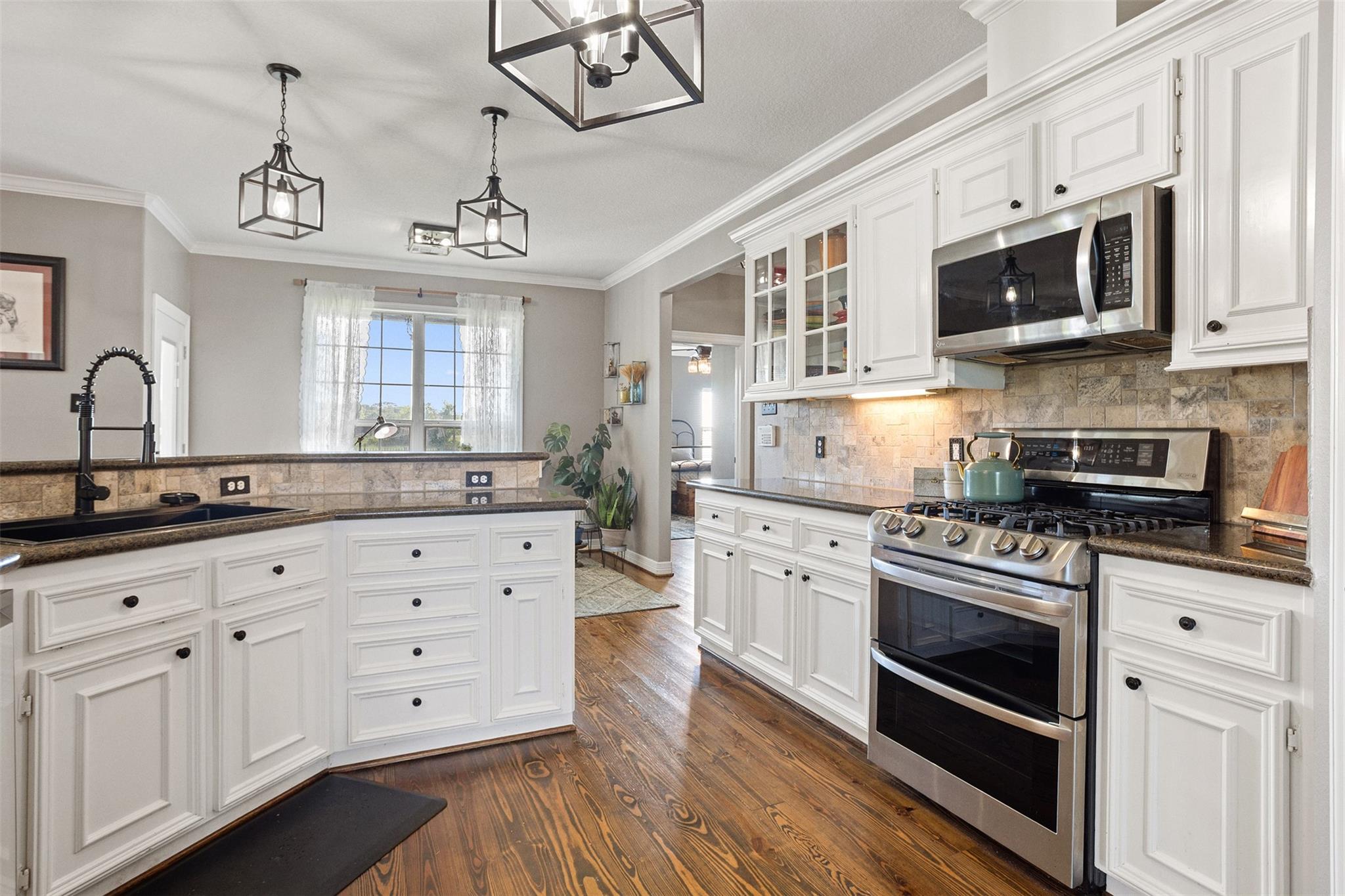 14675 Broken Arrow Rd, Santa Fe, TX 77517 photo