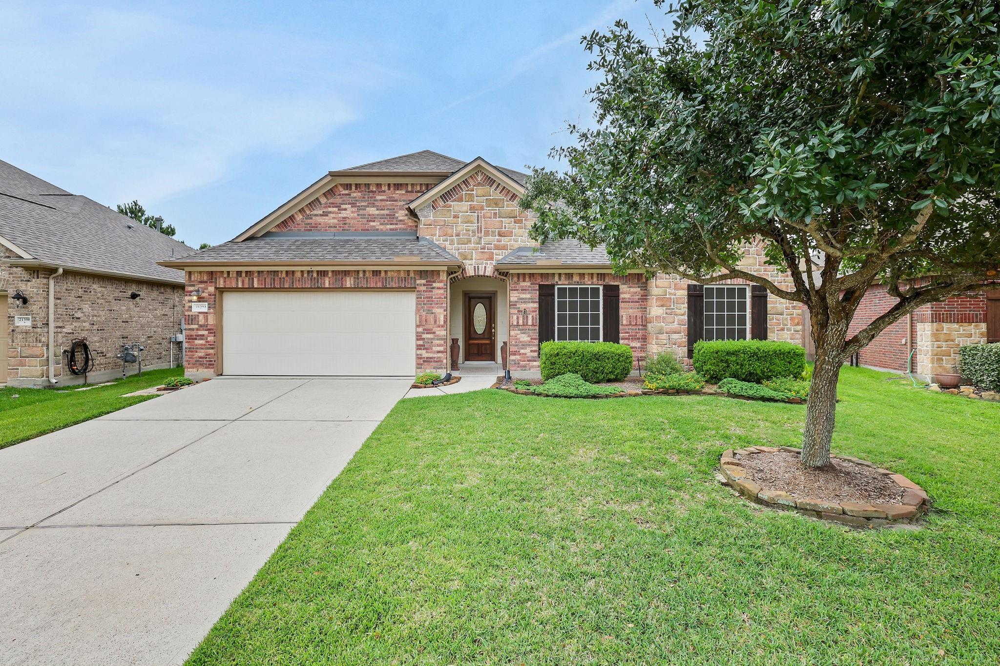 21394 Kings Mill Ln, Kingwood, TX 77339