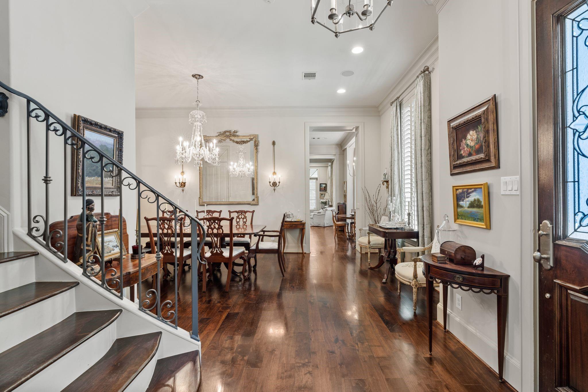 1235 Wynden Commons Ln, Houston, TX 77056 photo
