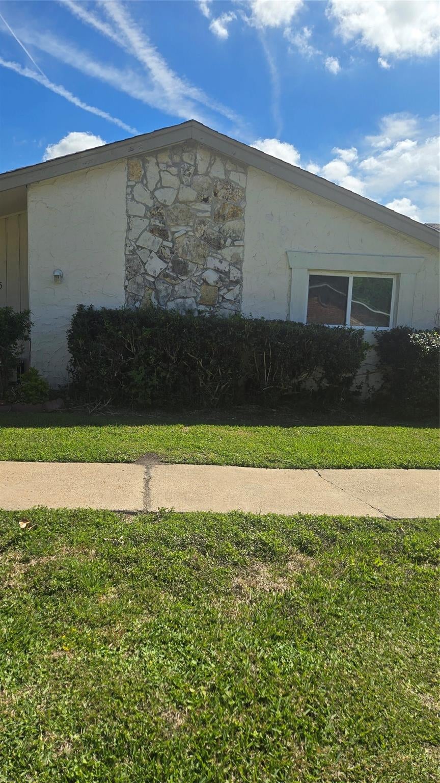 13145 High Star Dr, Houston, TX 77072 photo