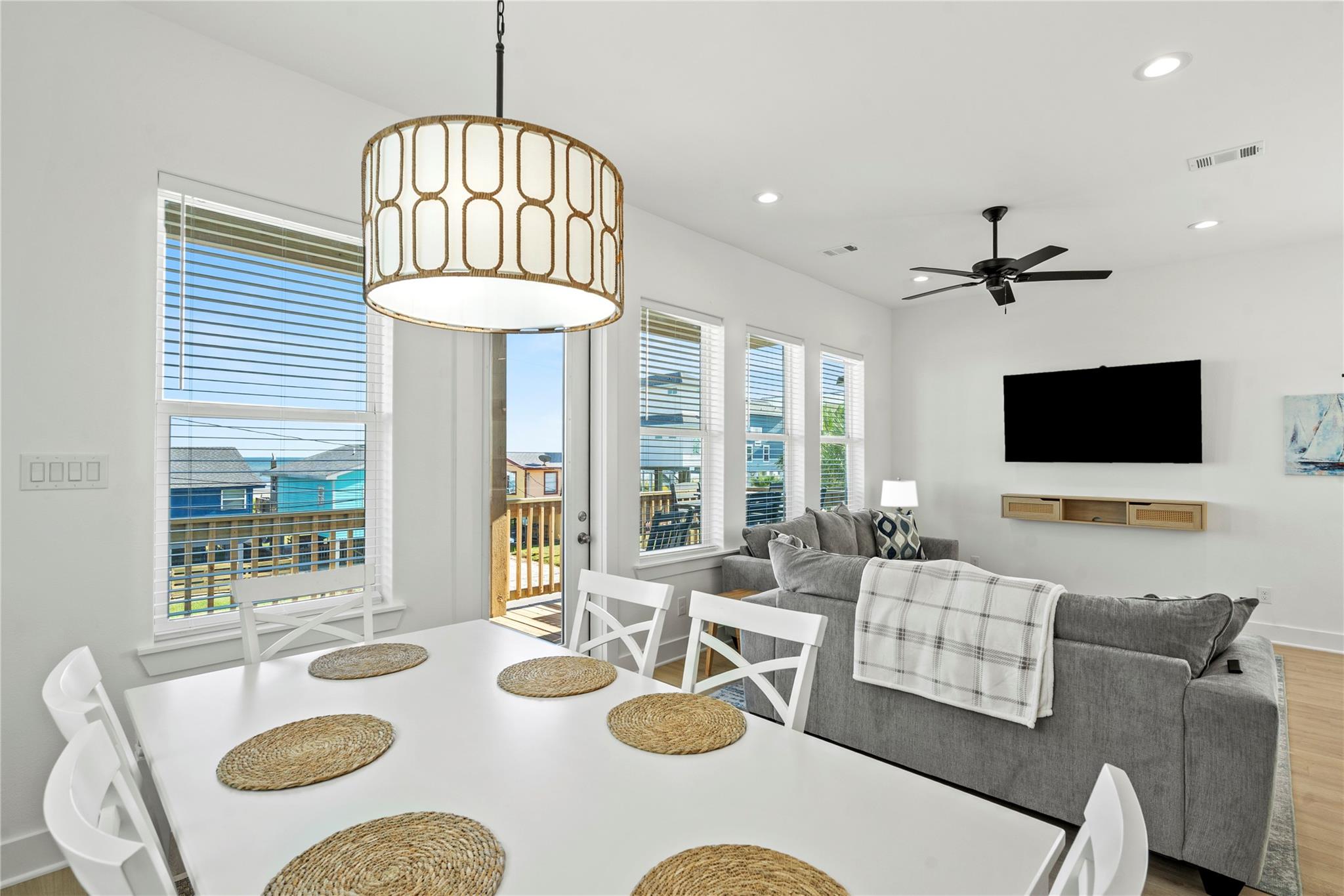 17418 Bristow, Galveston, TX 77554 photo