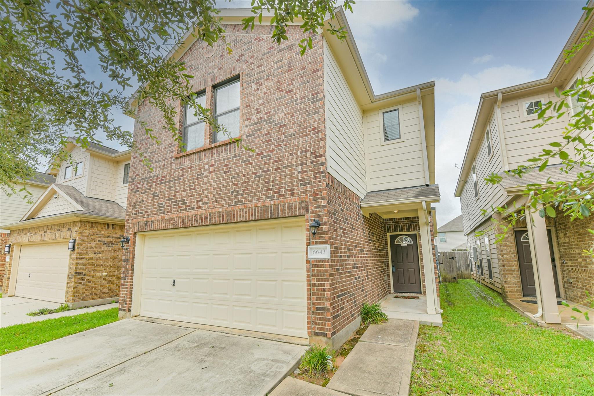 6643 Sharpstone Creek Ln, Houston, TX 77084