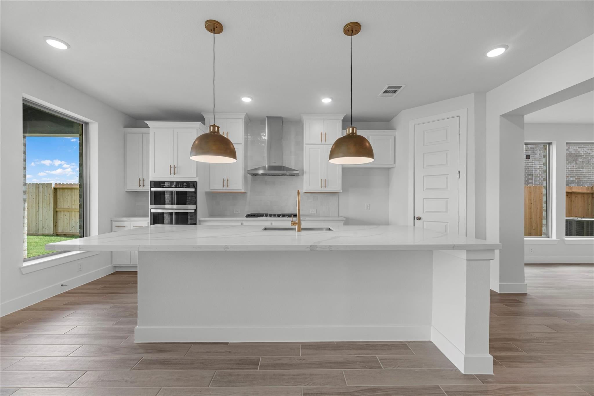 6458 Mahogany Branch Trl, Manvel, TX 77578 photo