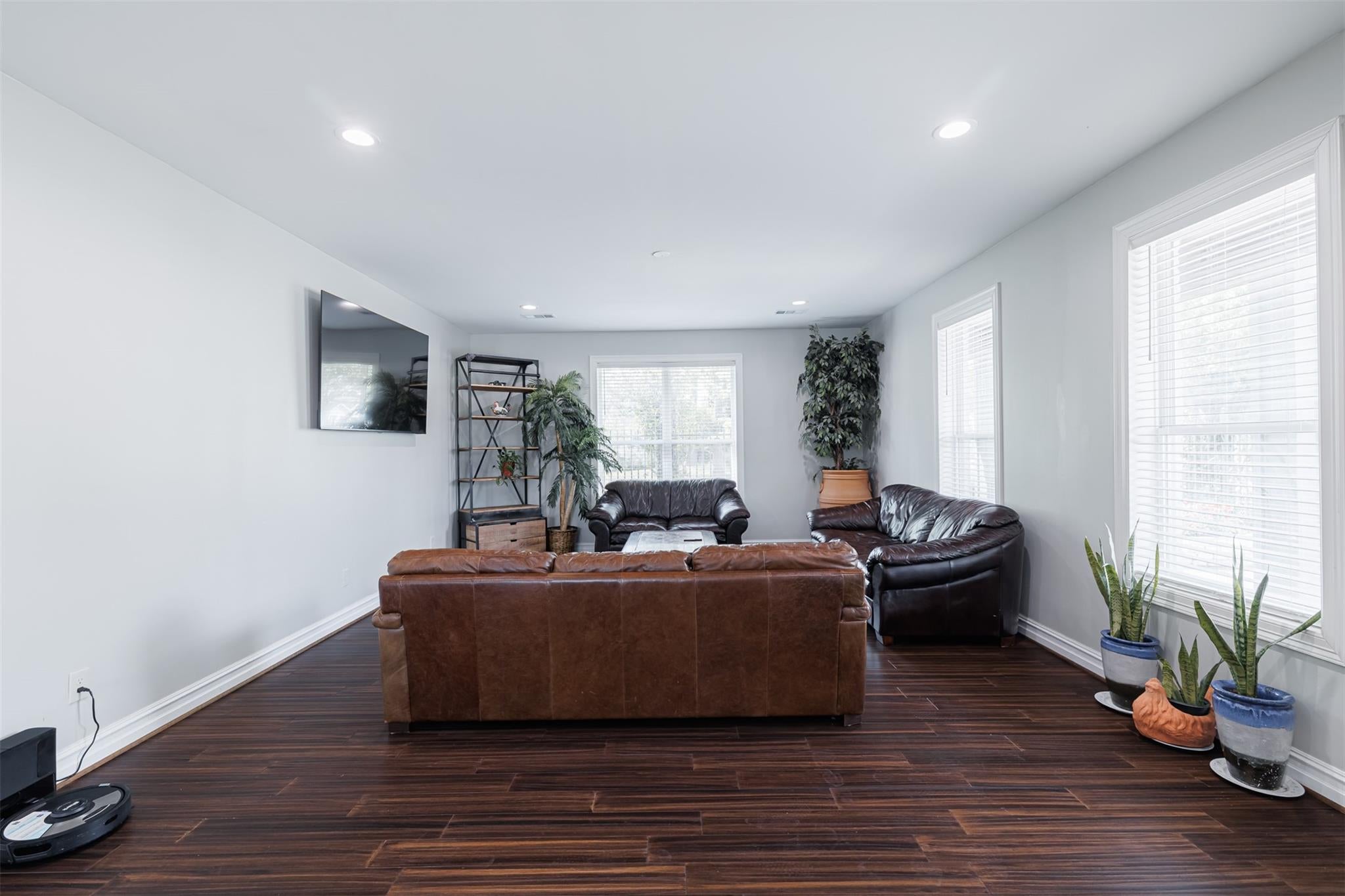 8914 Sandra St, Houston, TX 77016 photo