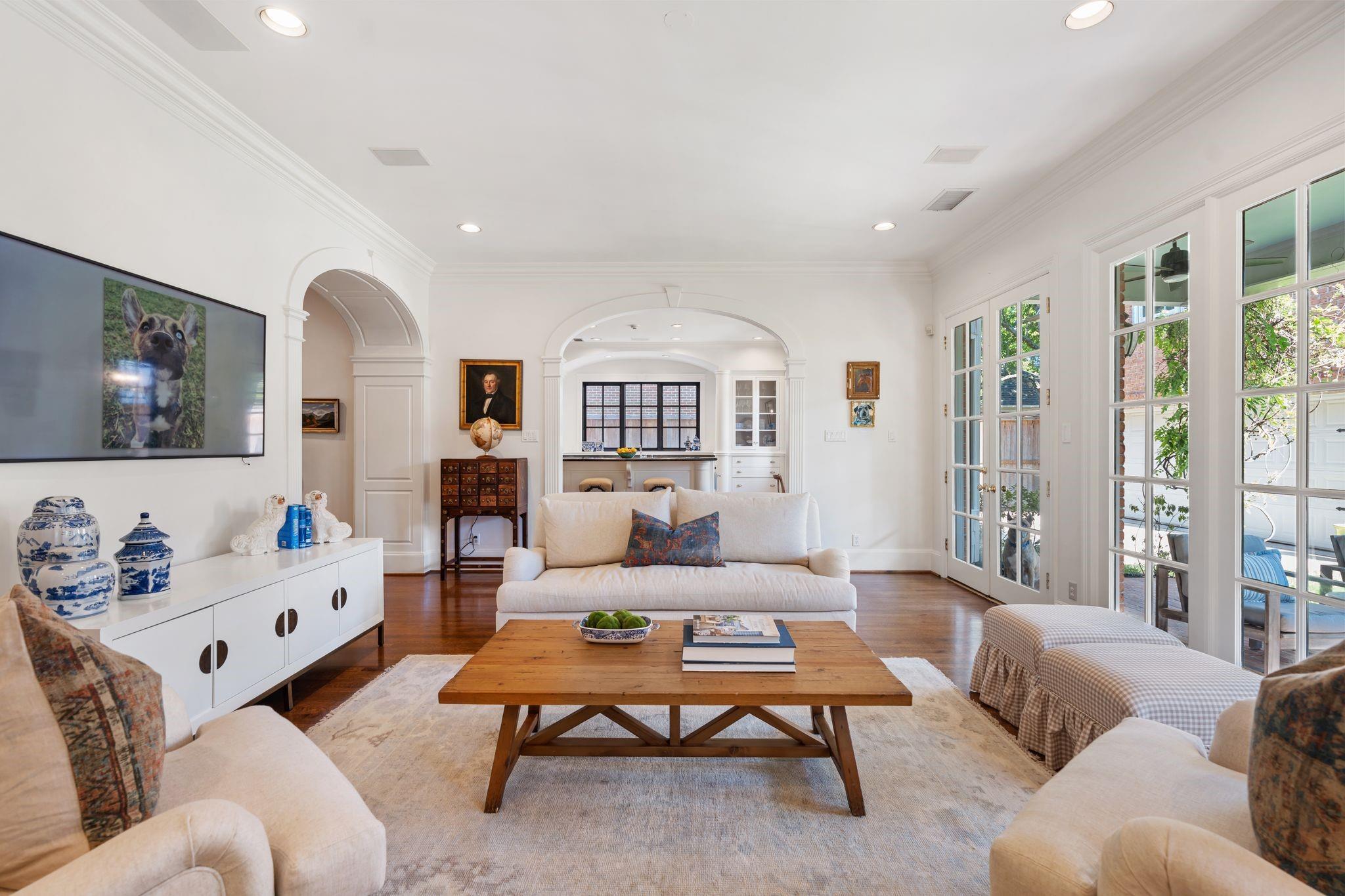 3741 Robinhood St, West University Place, TX 77005 photo