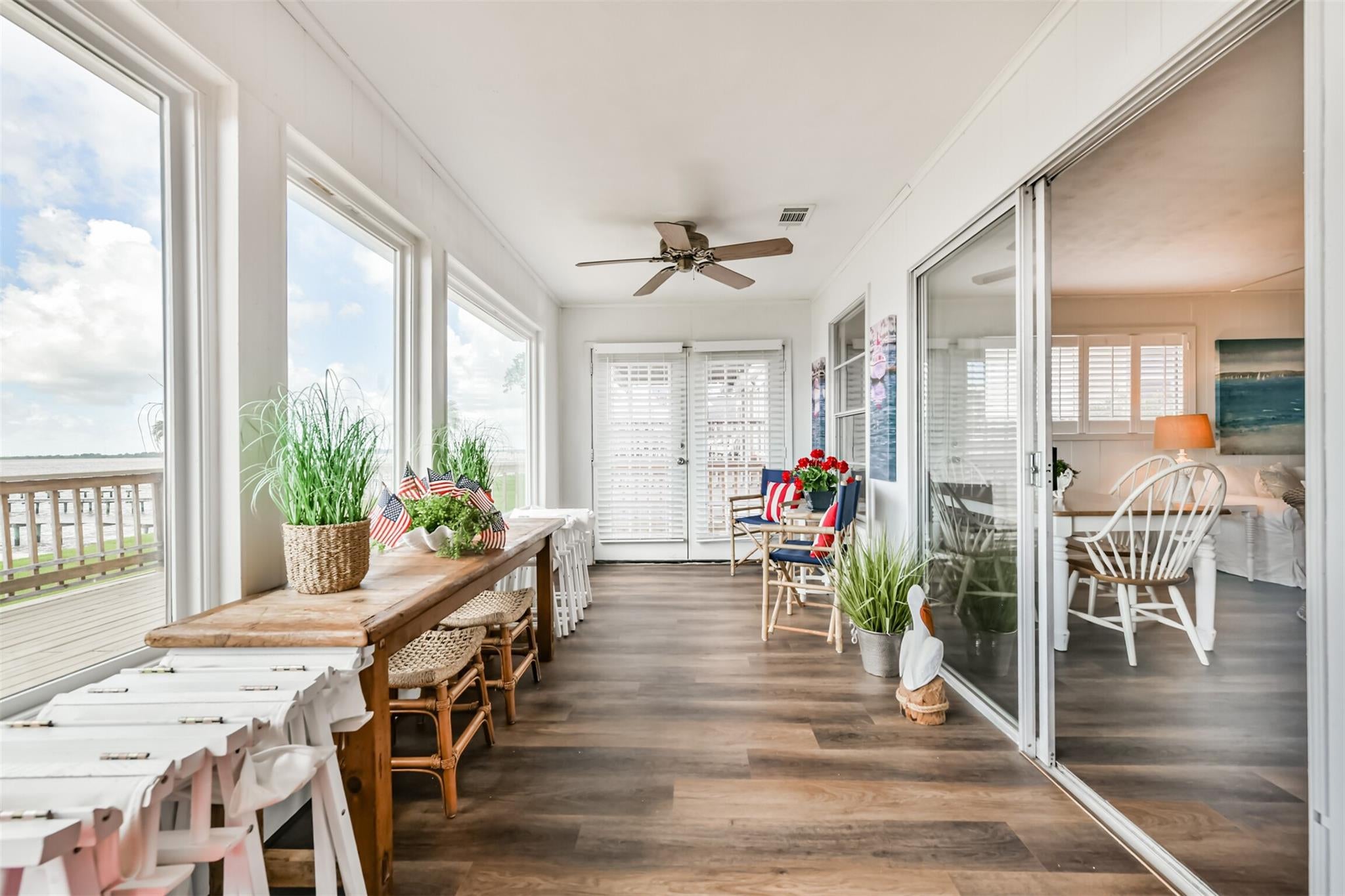 1521 John St, San Leon, TX 77539 photo