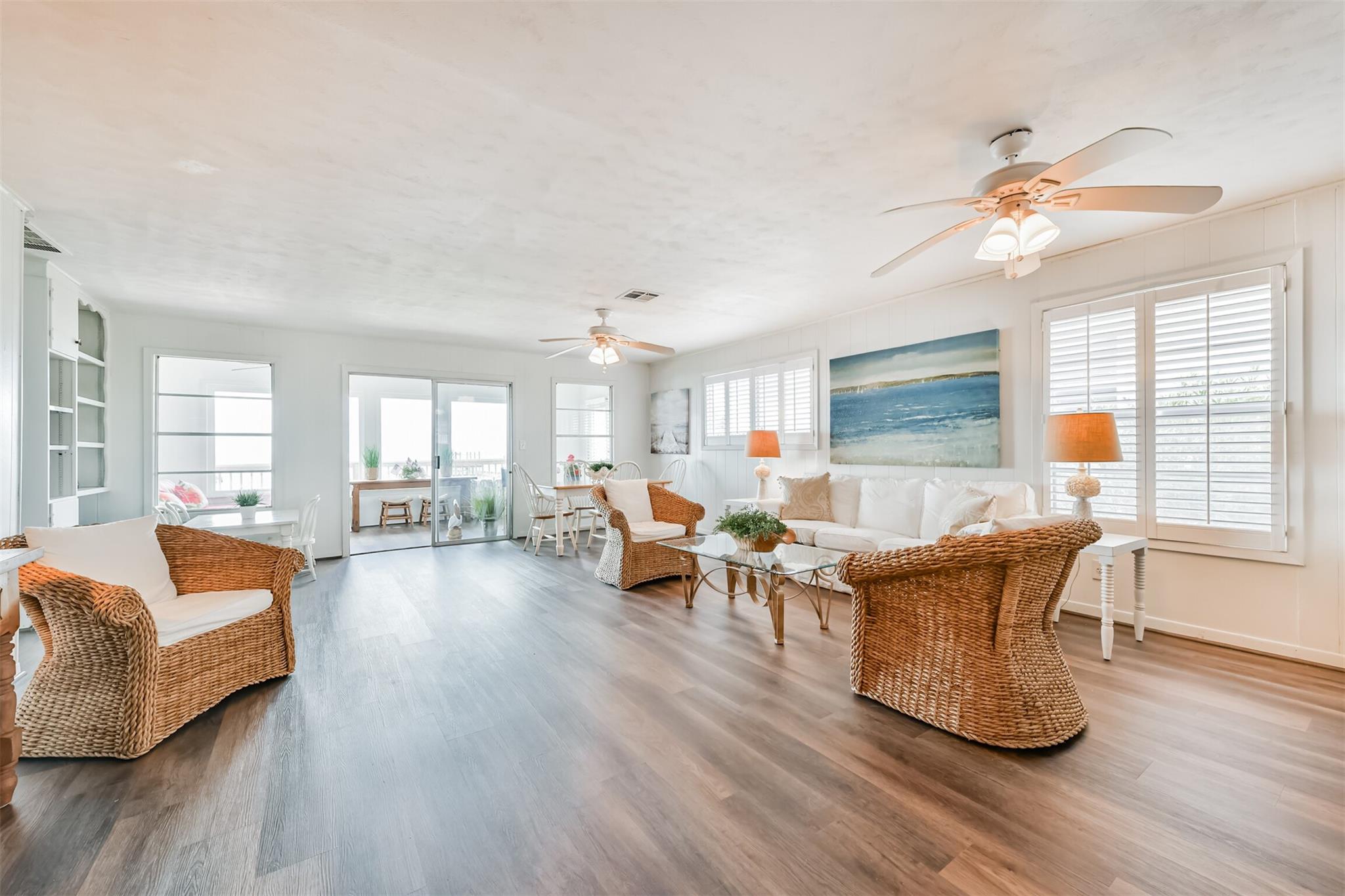 1521 John St, San Leon, TX 77539 photo
