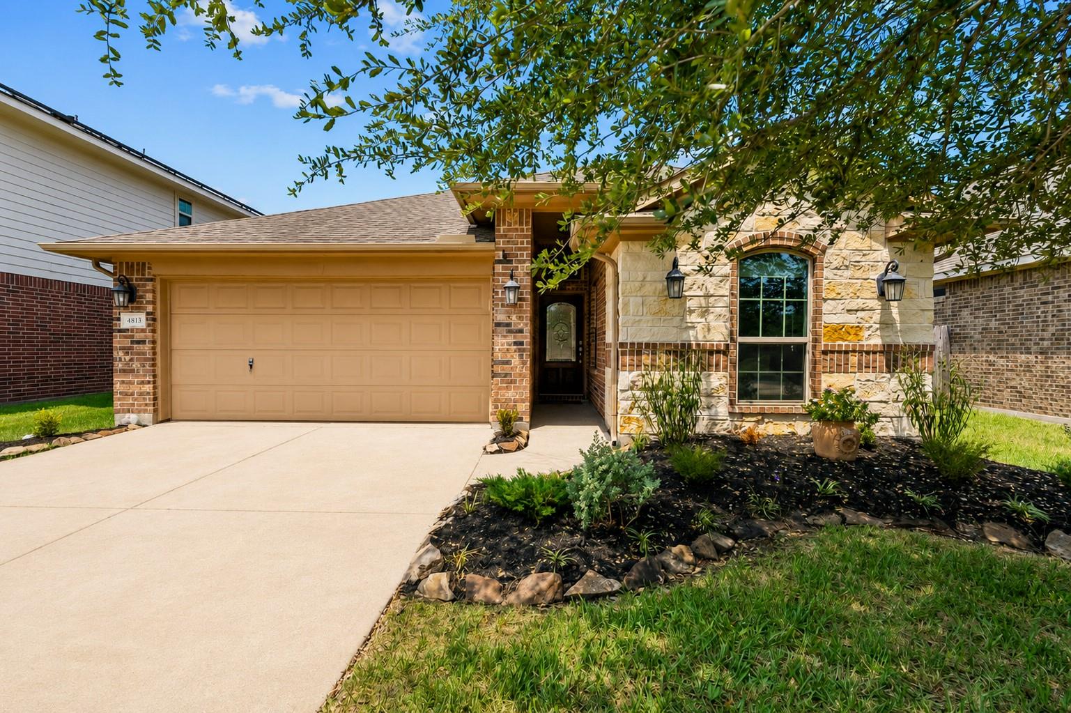 4813 Ladona Ct, League City, TX 77573