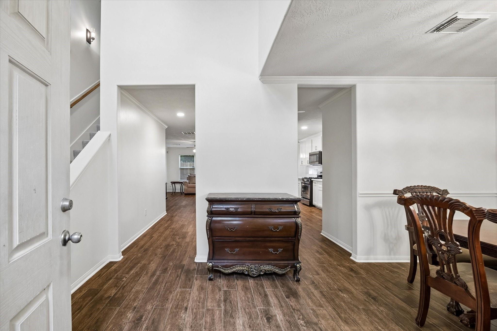 2709 Los Alamos Cir, Deer Park, TX 77536 photo