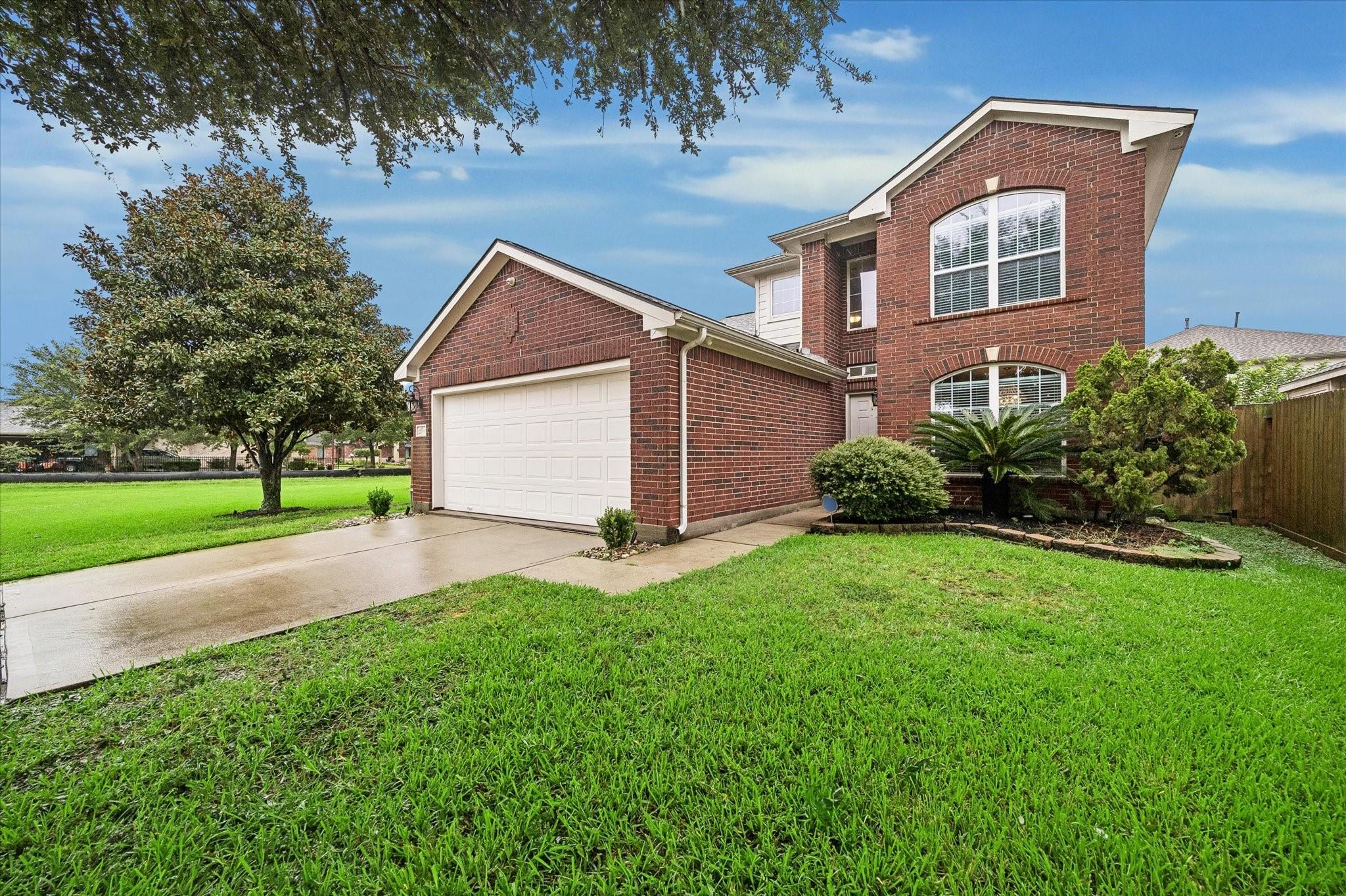 2709 Los Alamos Cir, Deer Park, TX 77536 photo