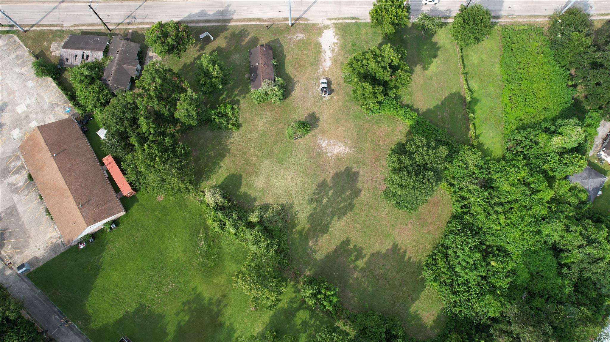 9203 W Montgomery Rd, Houston, TX 77088 photo