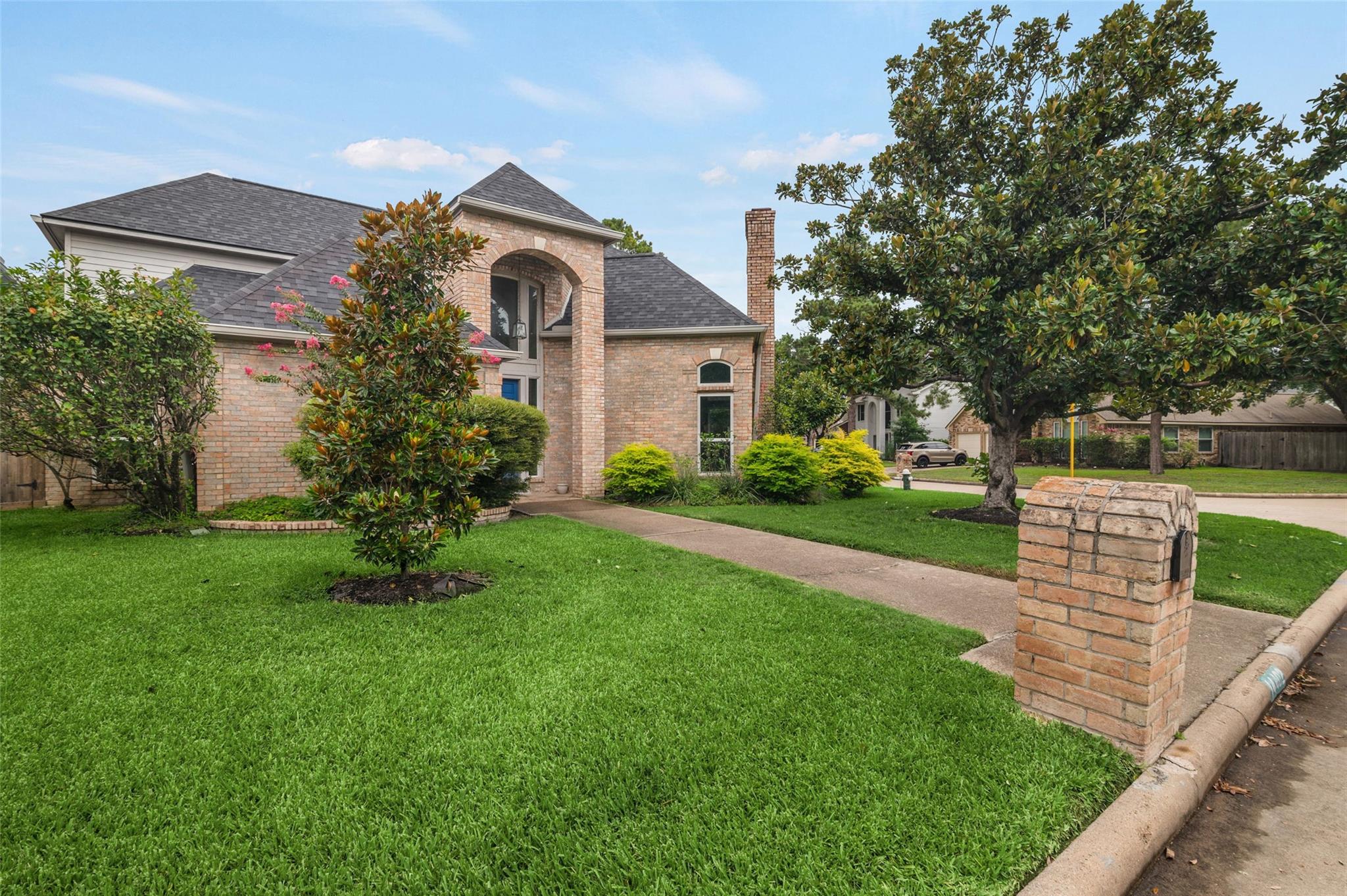 14402 Sandalfoot St, Houston, TX 77095 photo