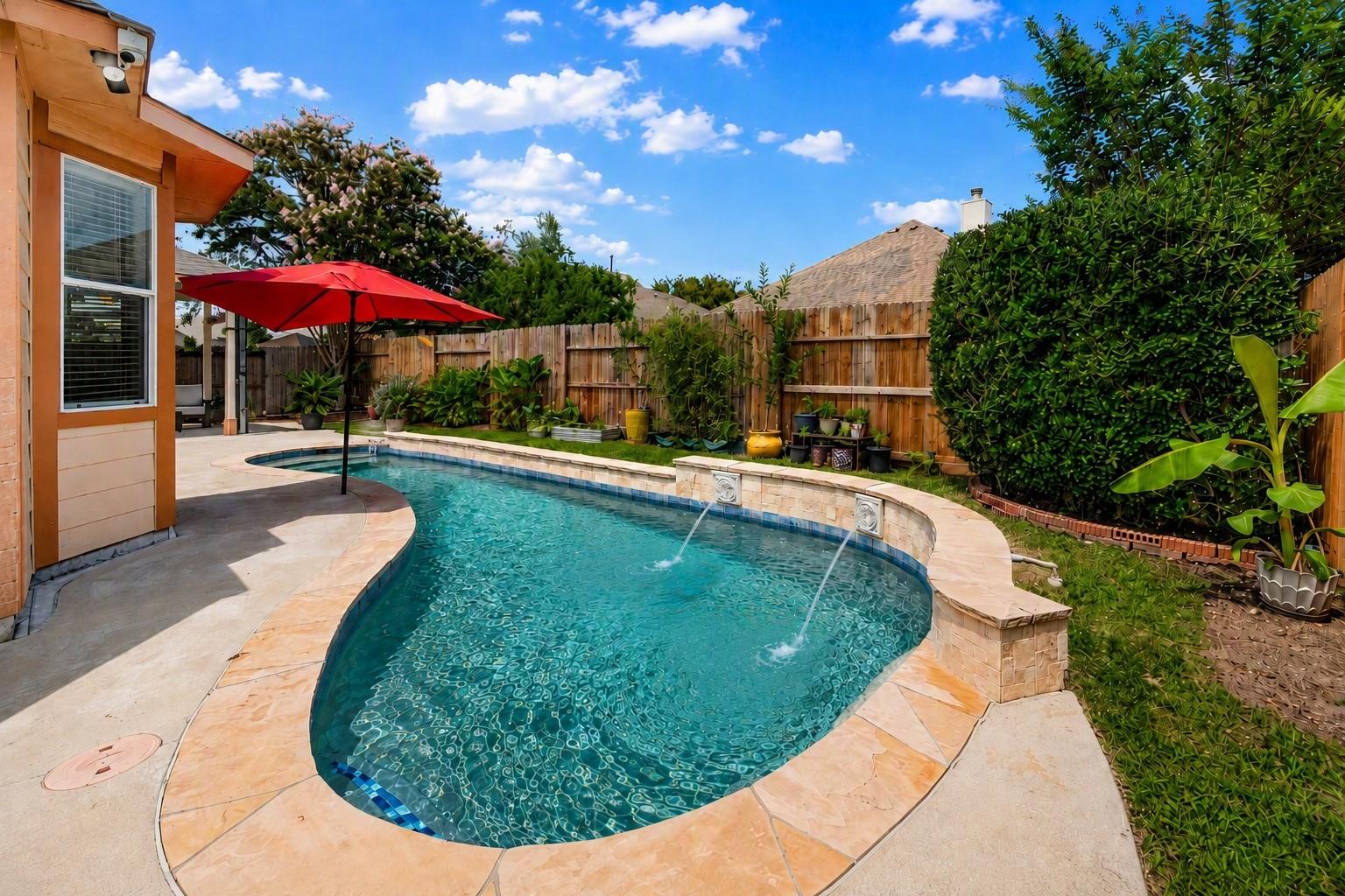 946 Maresca Ln, League City, TX 77573