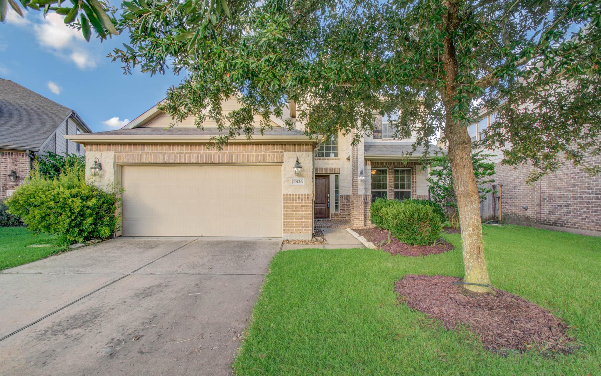 10126 Naples Cliff Ct, Cypress, TX 77433 photo