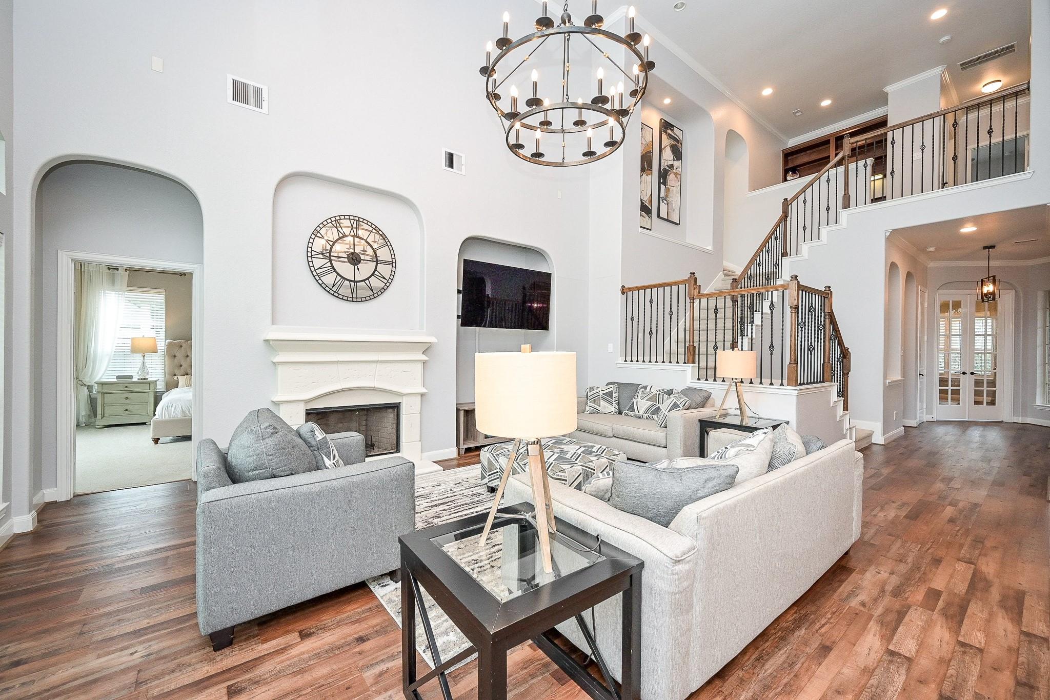 11 Victoriana Cir, Spring, TX 77389