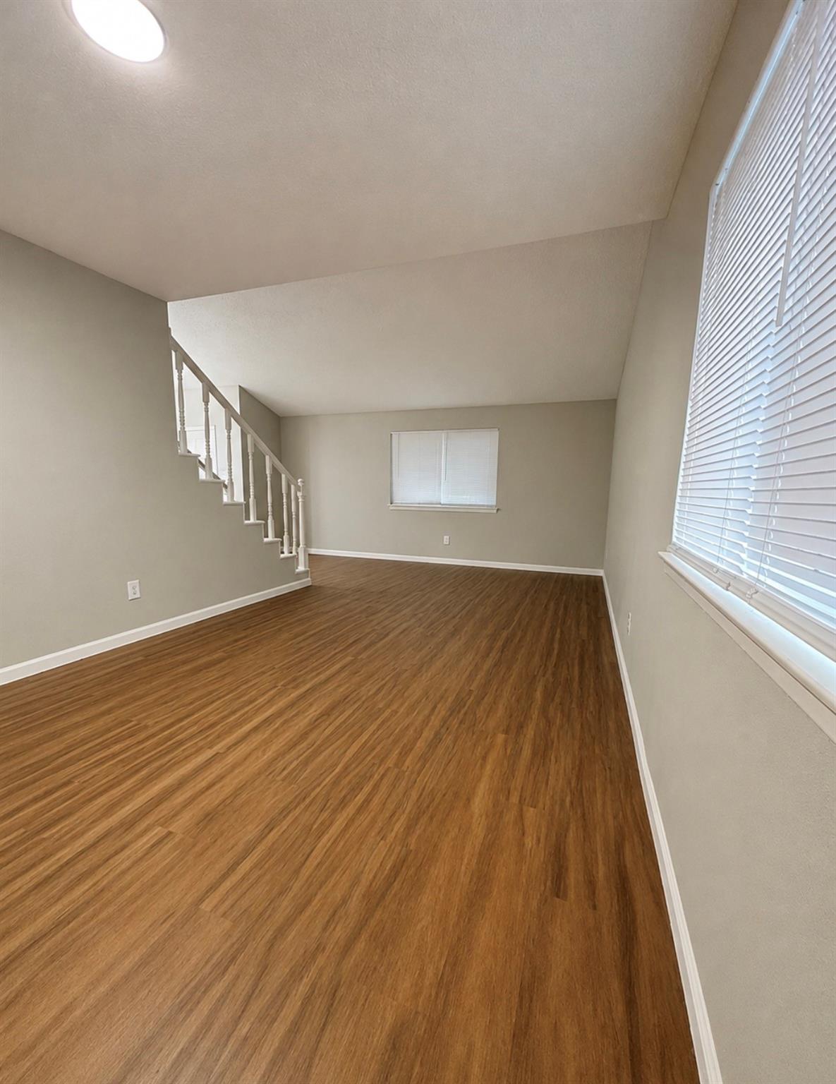 2042 Bridge Cross Ln, Houston, TX 77067 photo