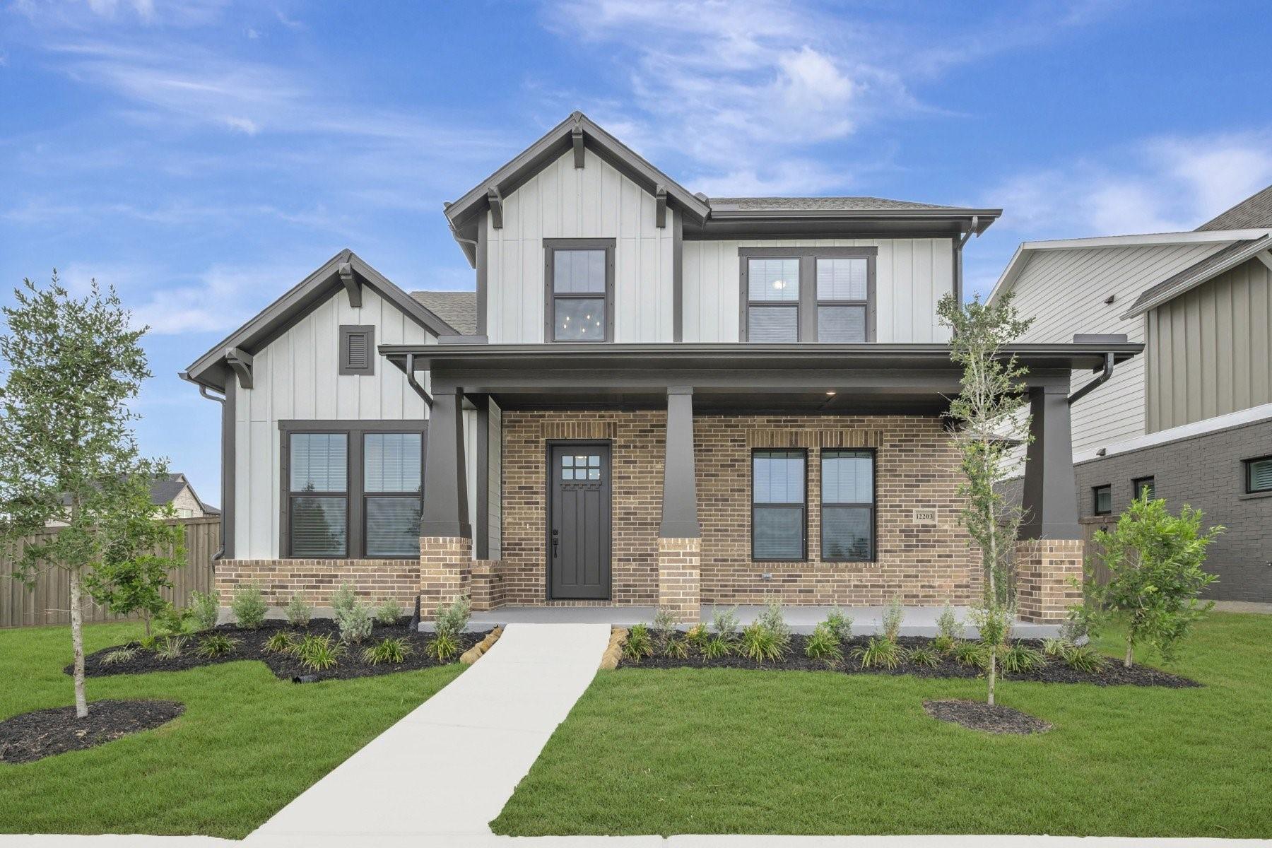 12203 Canal View Blvd, Mont Belvieu, TX 77523